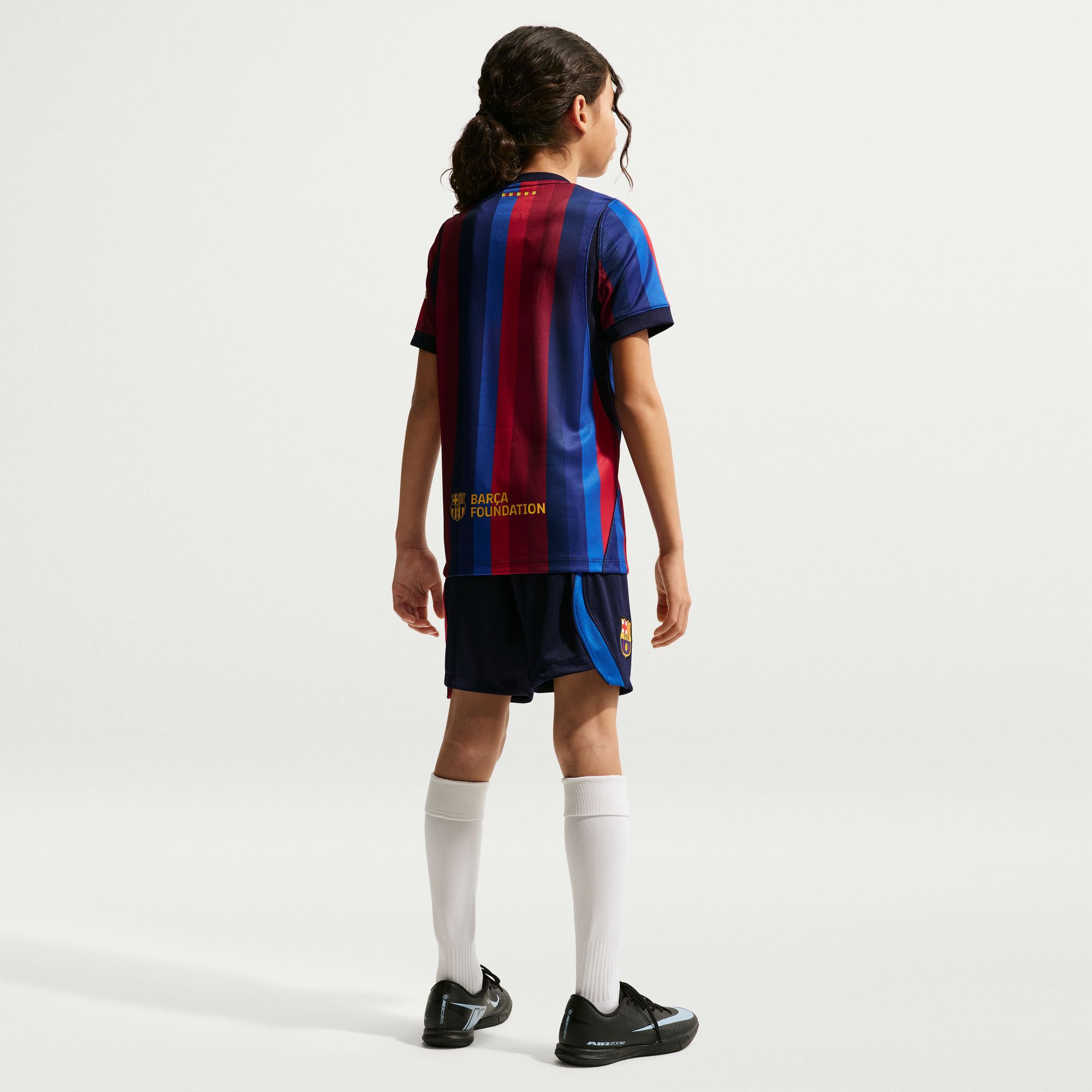 برشلونة الأساسي 27/2026 ستاديوم image number 2