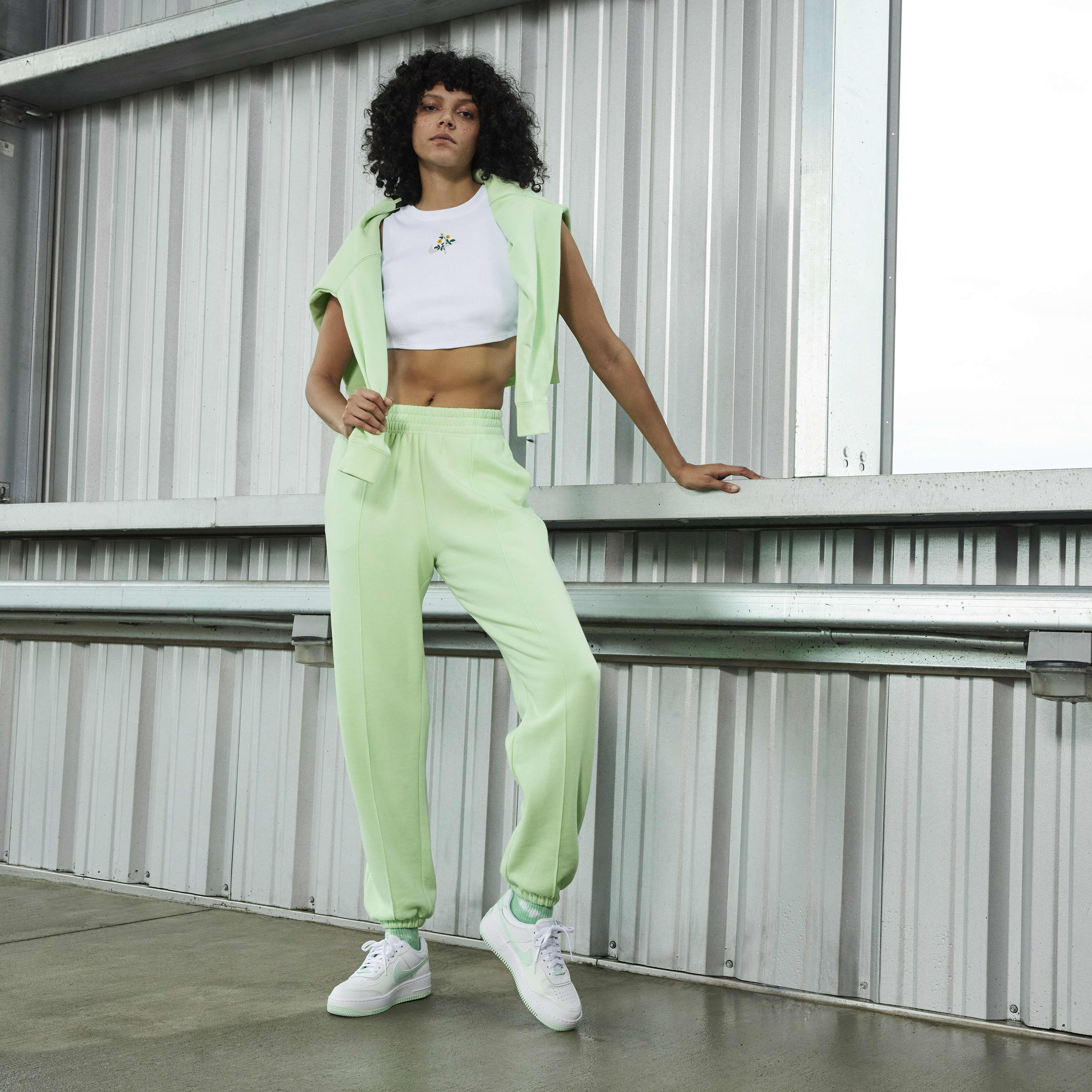 Nike Air Force 1 Shadow image number 12