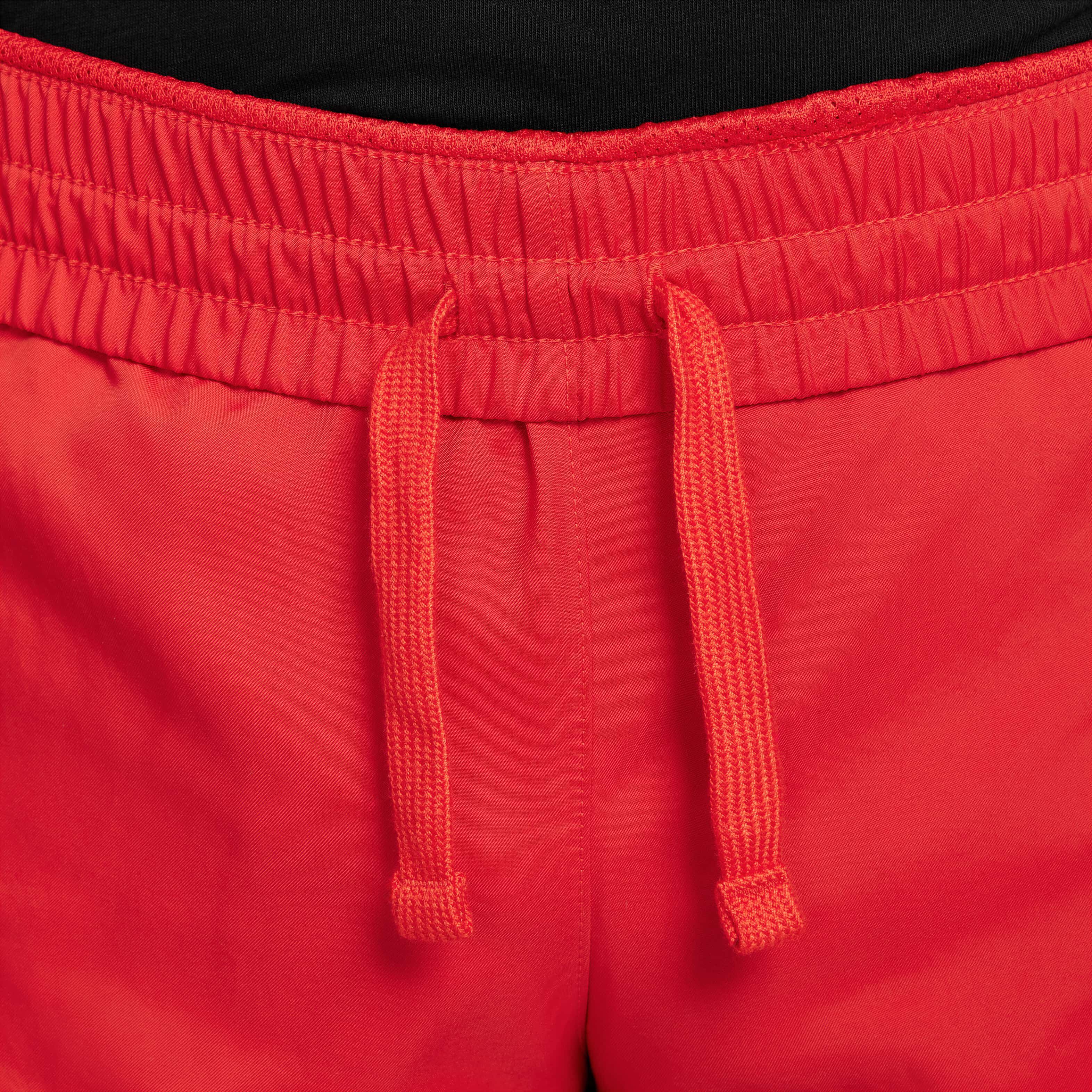 نايكي سبورتسوير كلوب image number 3