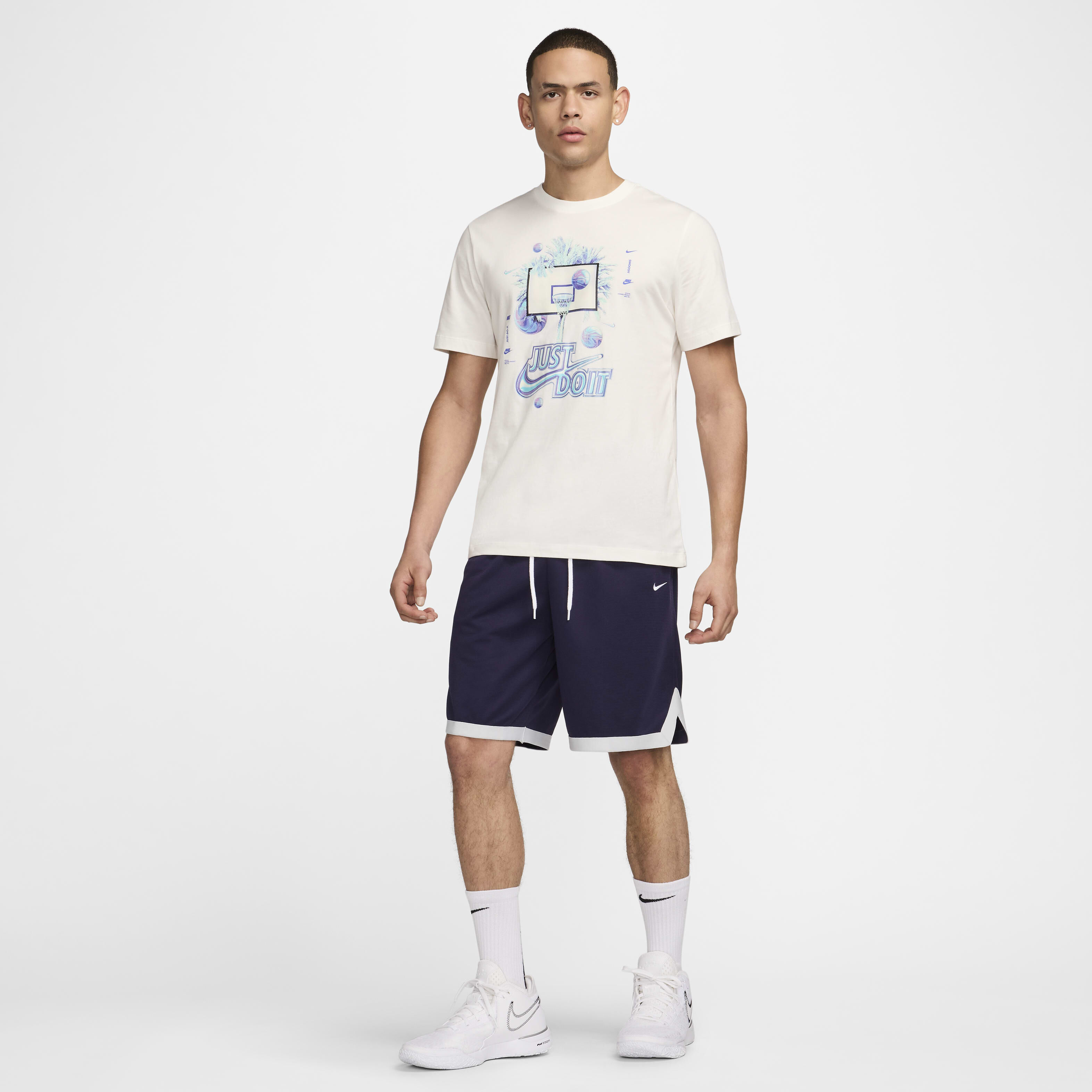 Nike Dri-FIT DNA image number 7