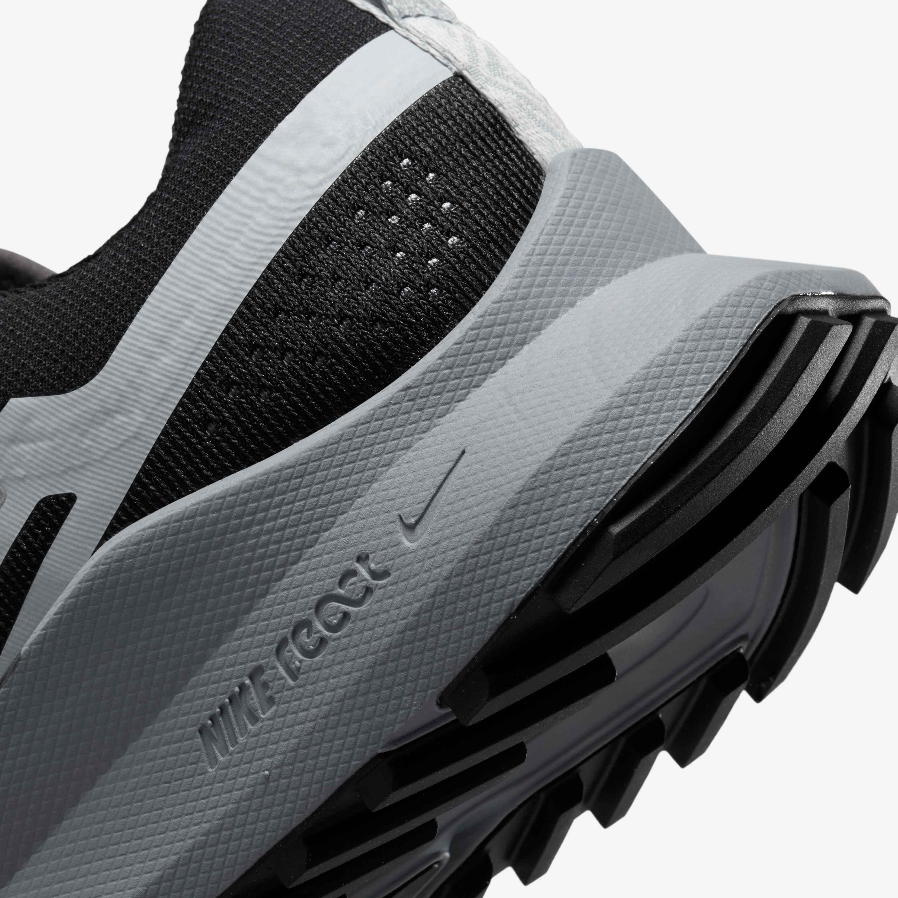 Nike Pegasus Trail 4 image number 7