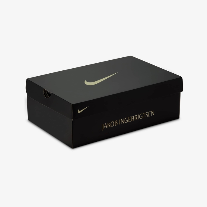 نايكي فيكتوري 2 'جاكوب إنجبريجتسين' image number 13 نايكي فيكتوري 2 'جاكوب إنجبريجتسين' image number 13