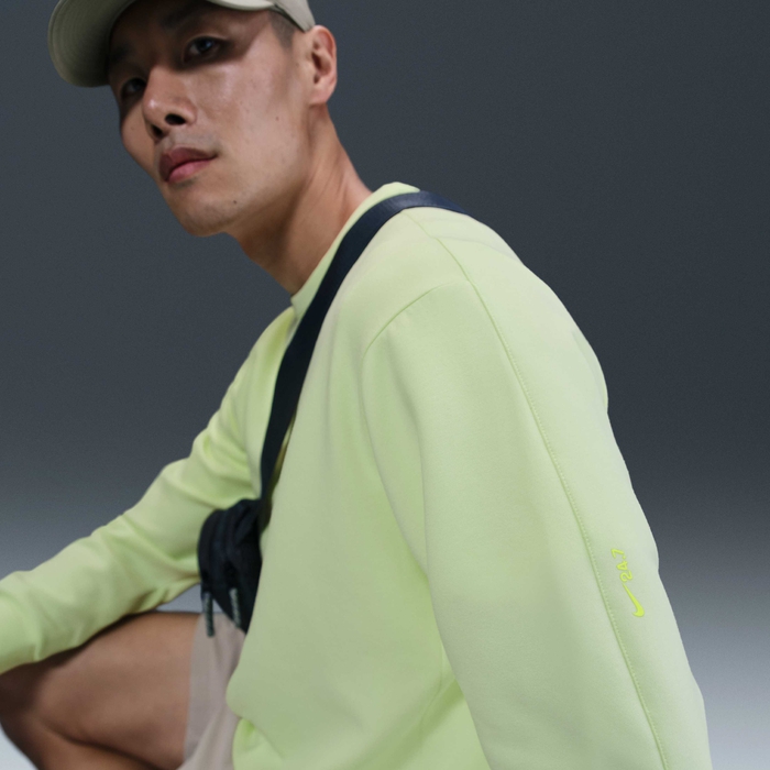 نايكي 24.7 امبوسبلي سوفت image number 2 نايكي 24.7 امبوسبلي سوفت image number 2