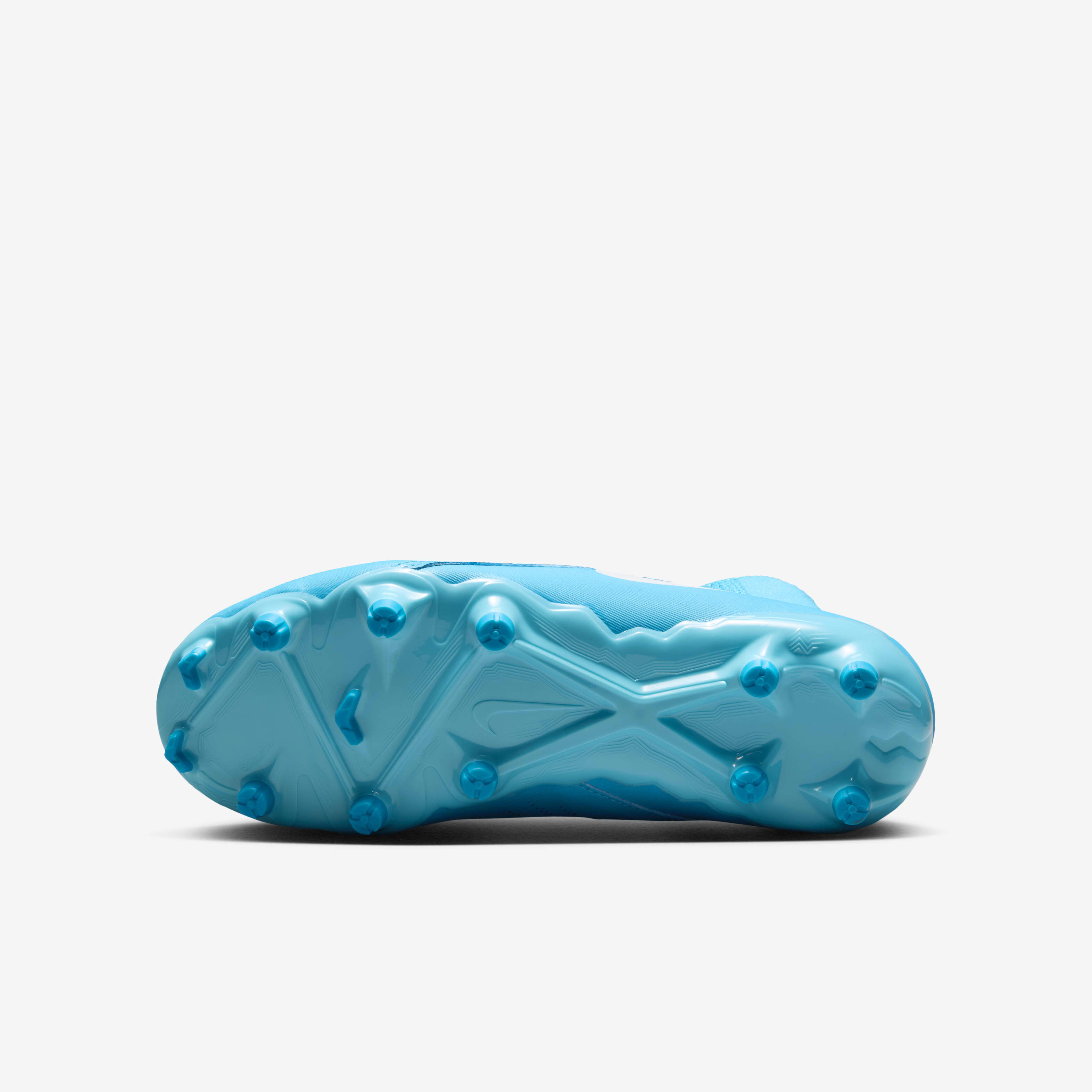 Nike Jr. Phantom Luna 2 Academy image number 1