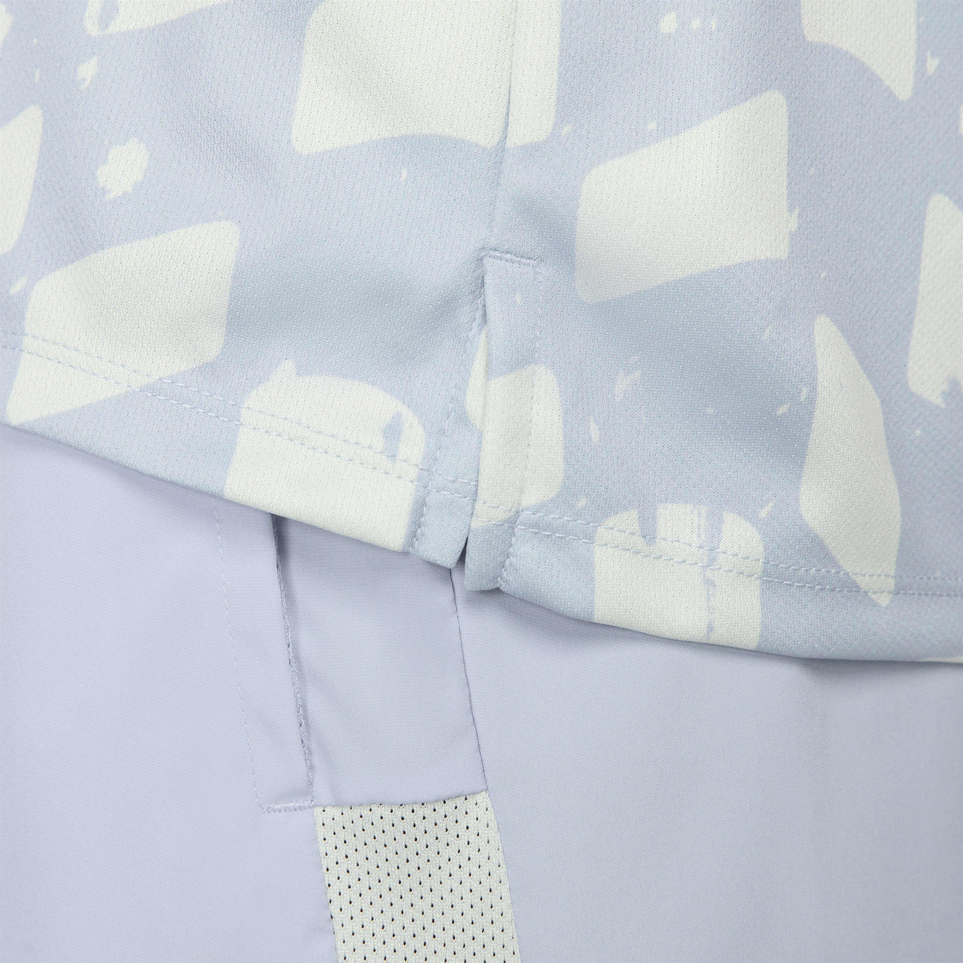 Nike Dri-FIT Miler image number 3