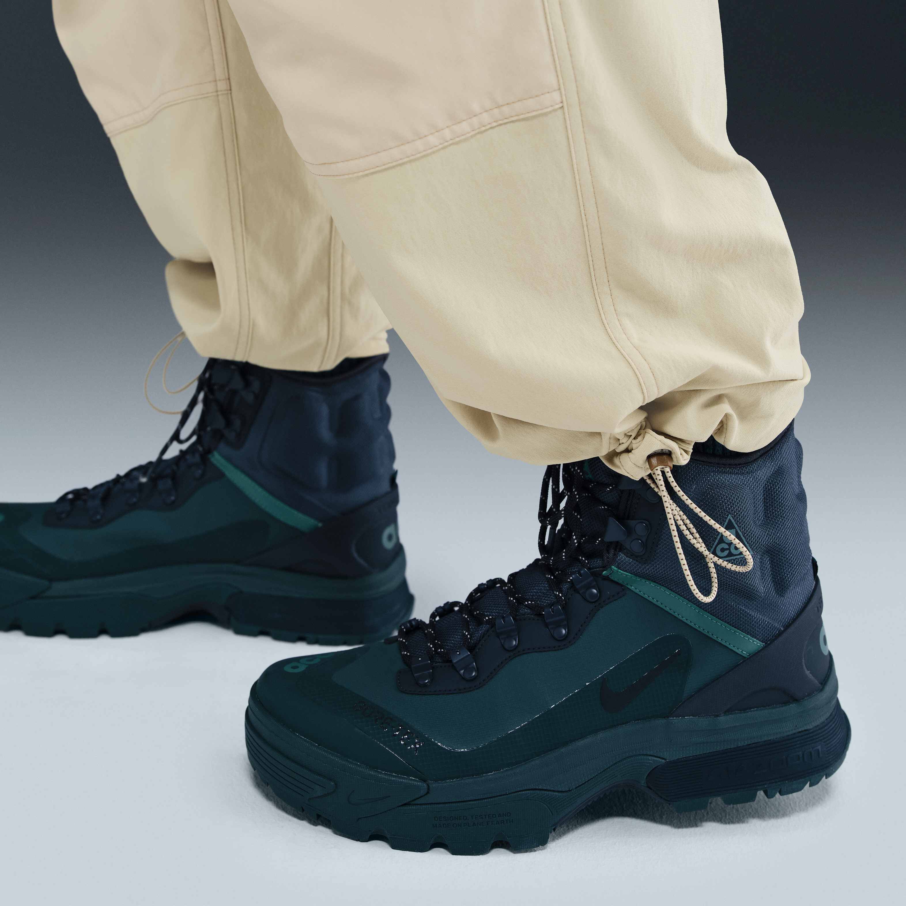 Nike ACG image number 5