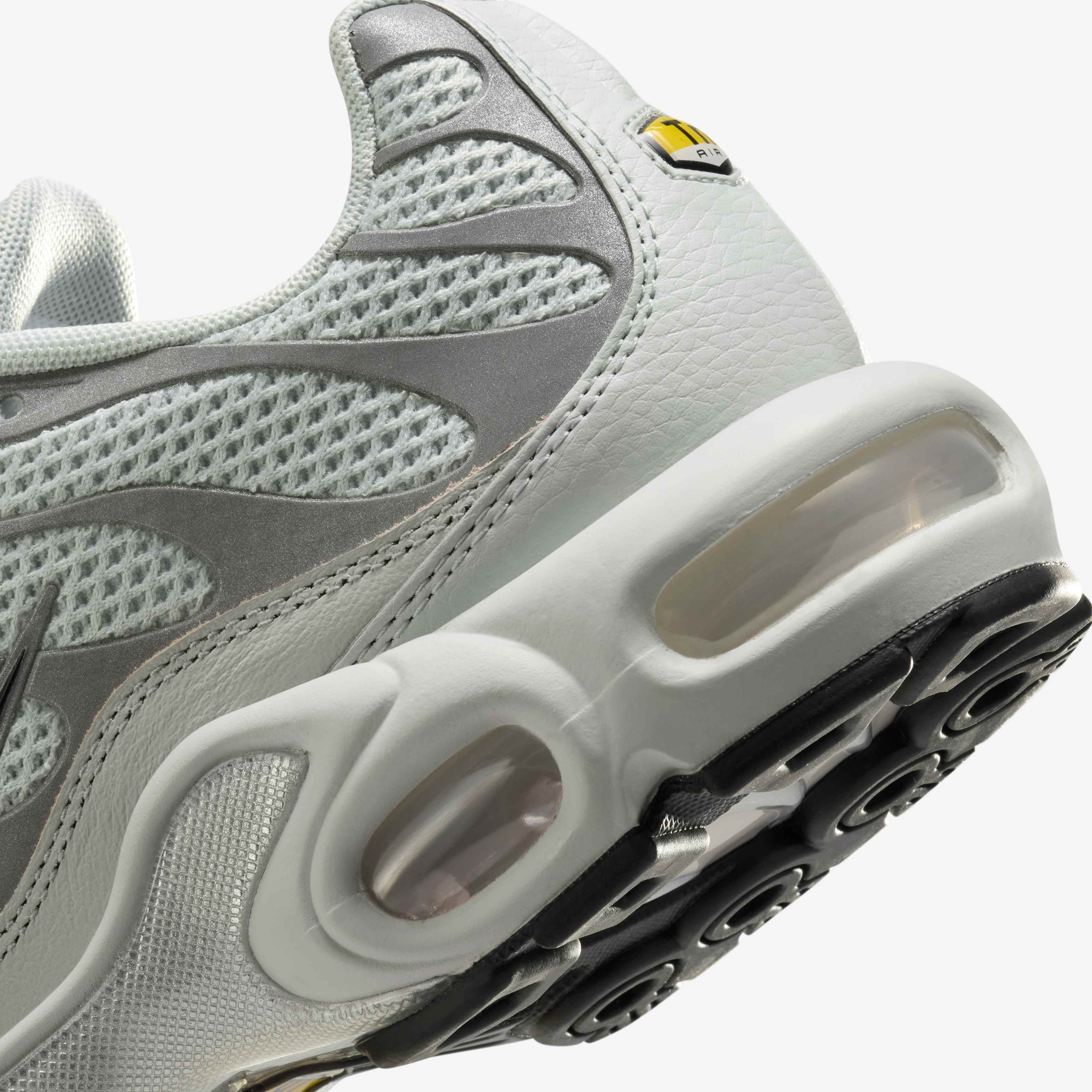 نايكي اير ماكس بلس image number 8