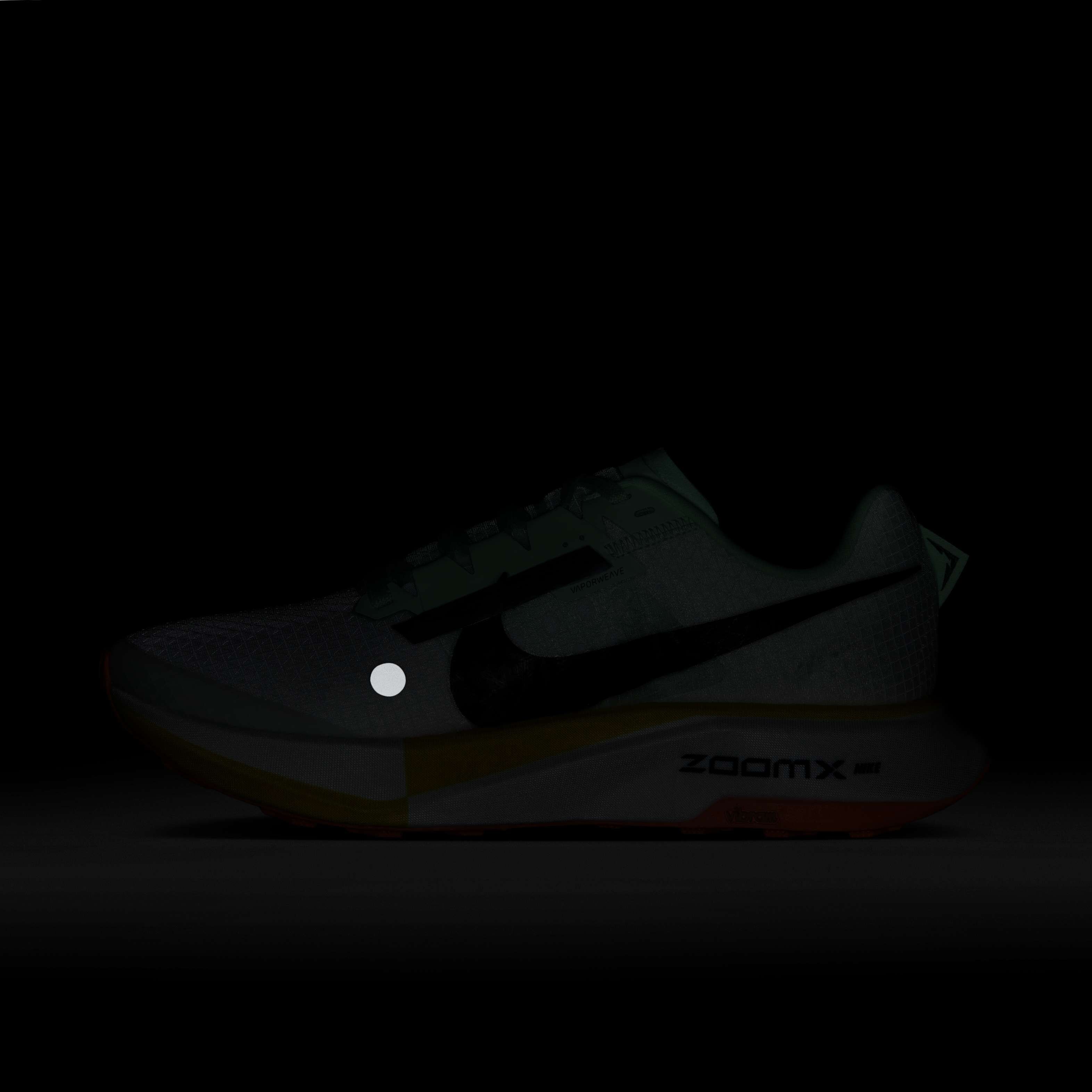 Nike Ultrafly image number 8