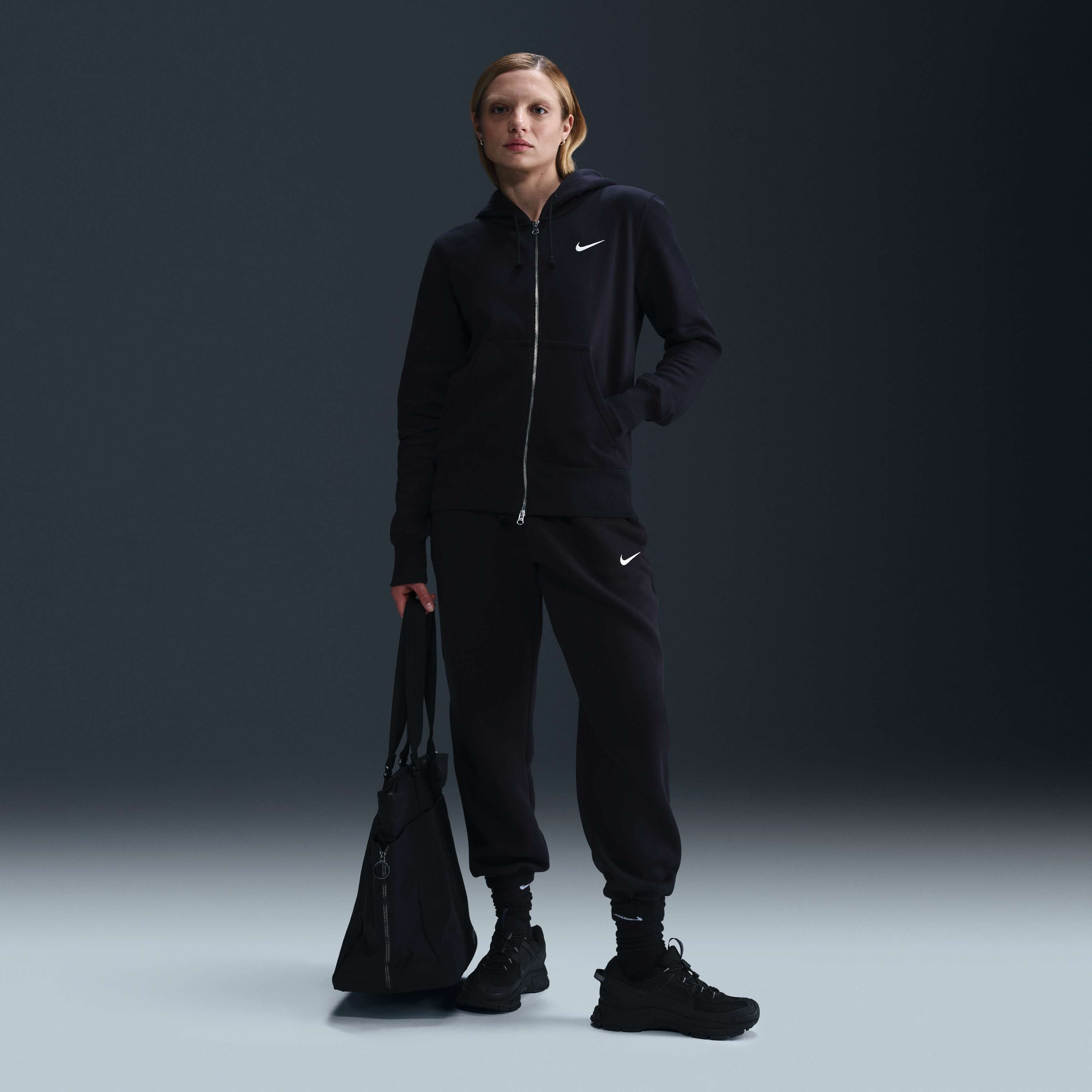 نايكي سبورتسوير فينيكس فليس image number 3