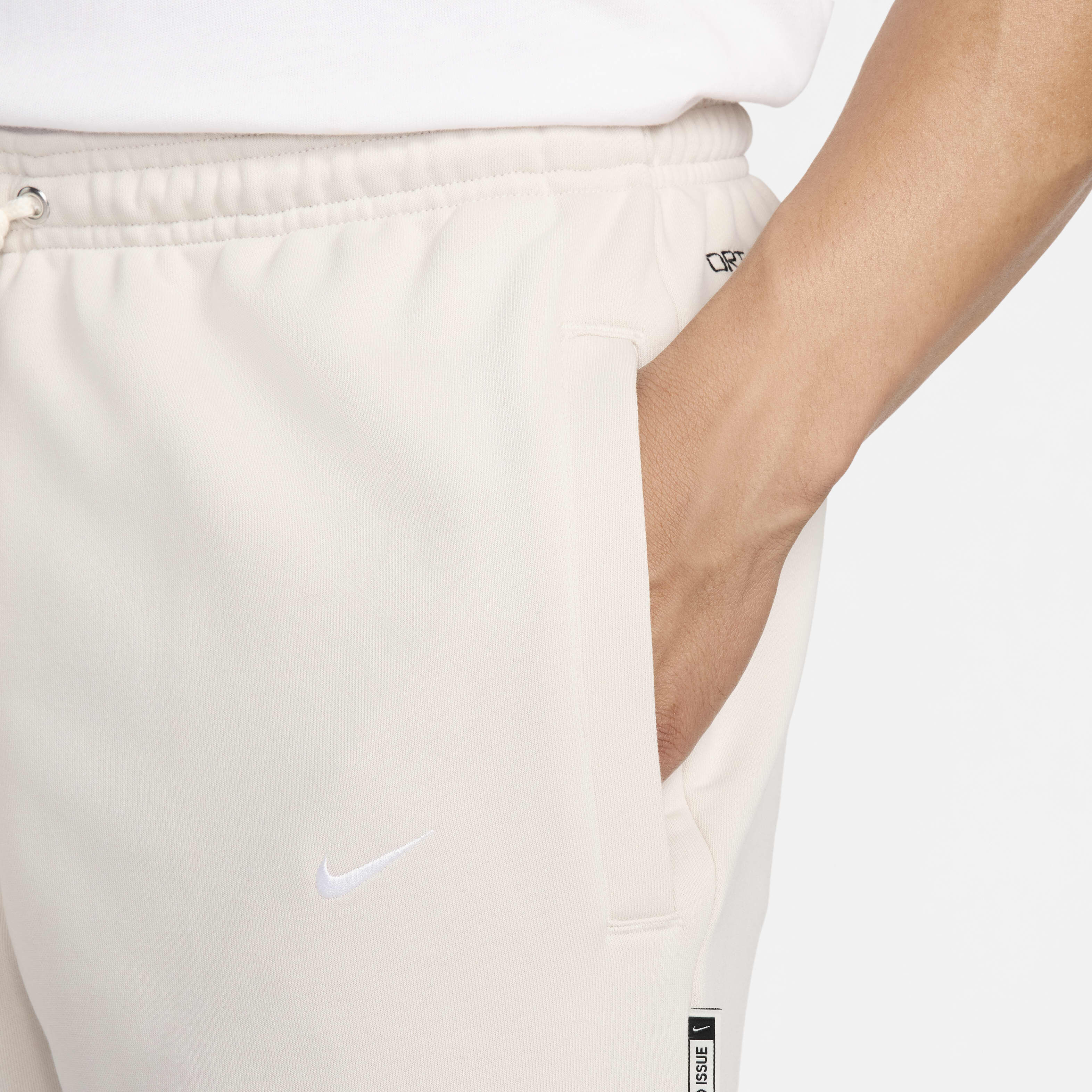 Liverpool F.C. Standard Issue image number 2