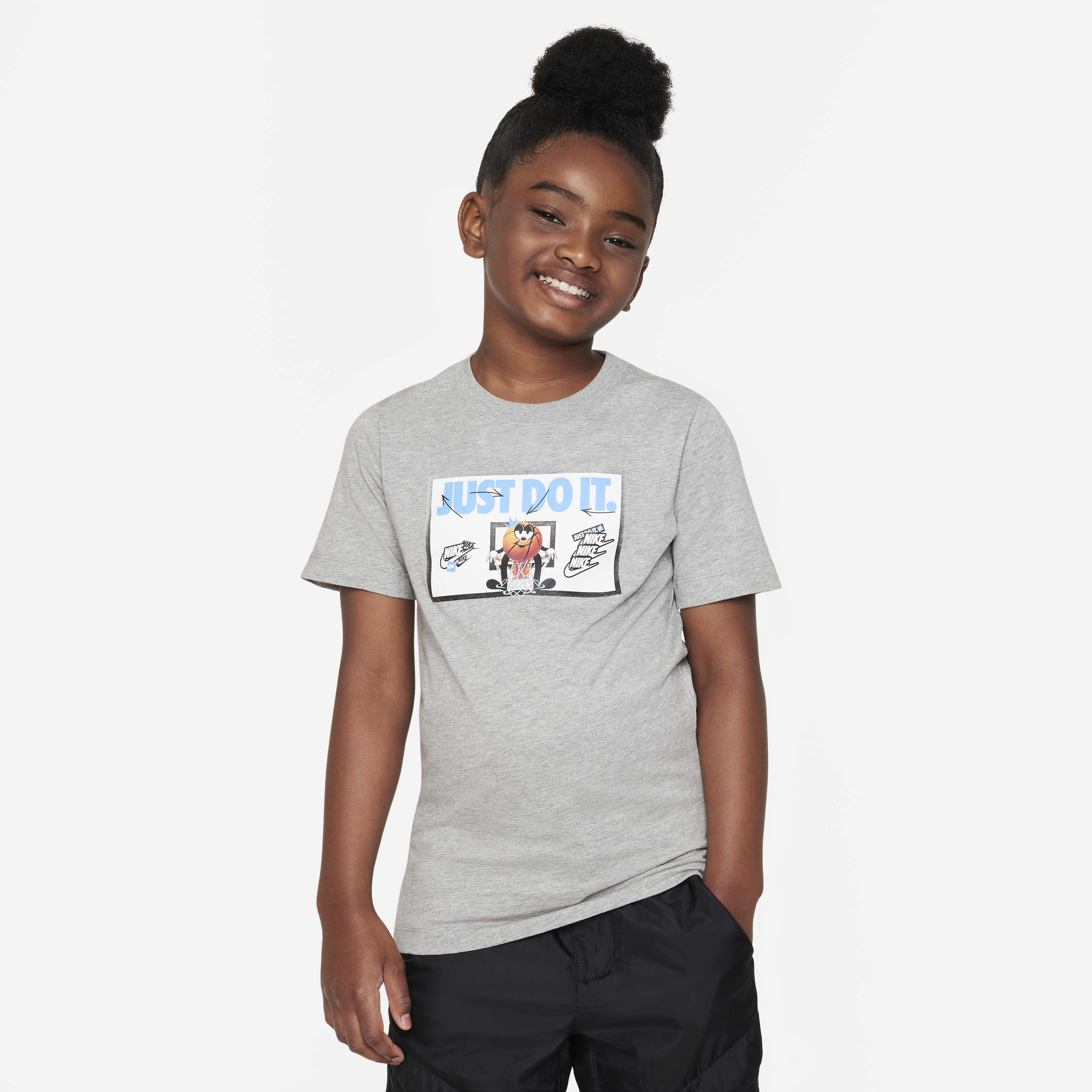 نايكي سبورتسوير image number 0