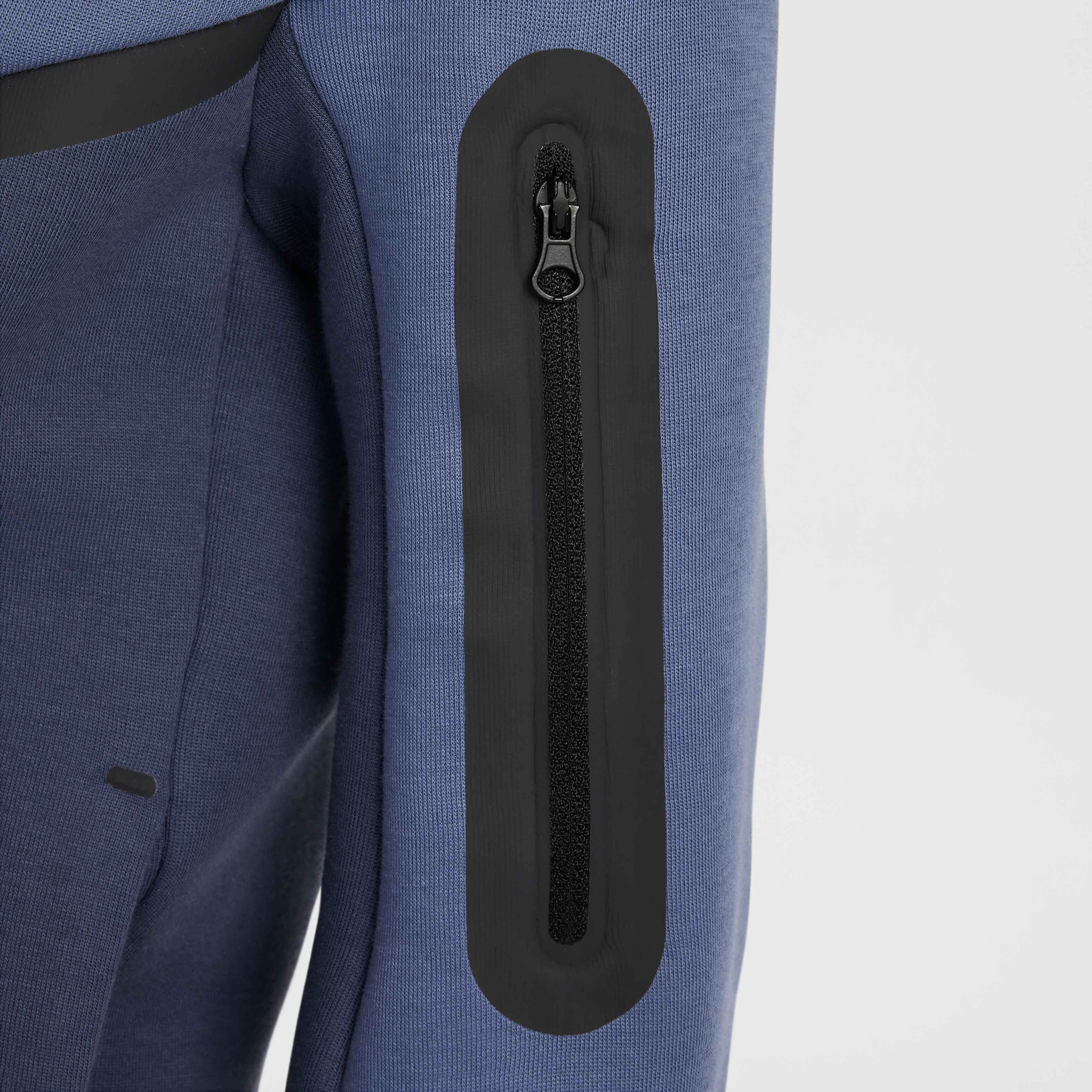 نايكي سبورتسوير تك فليس image number 4