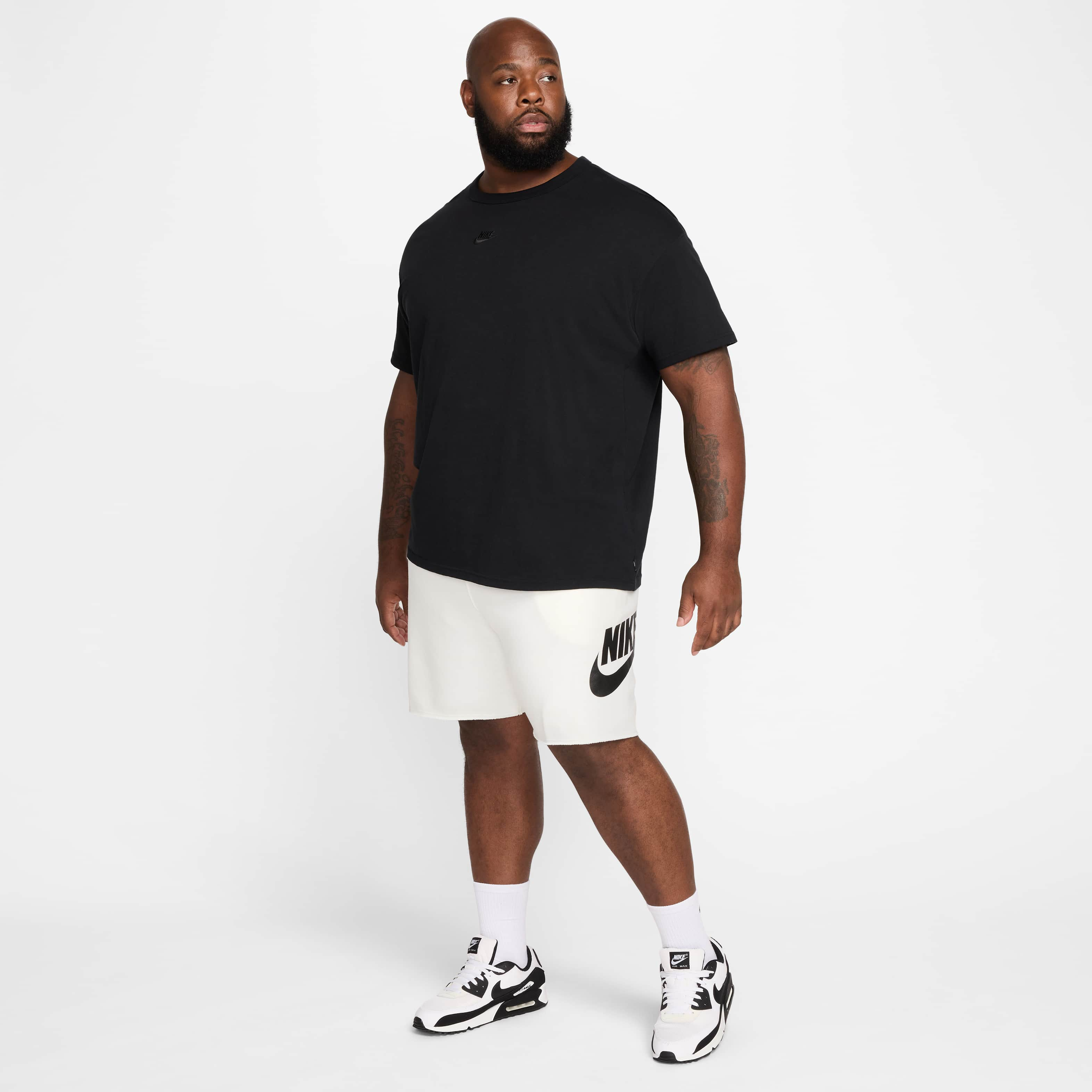 نايكي كلوب image number 13