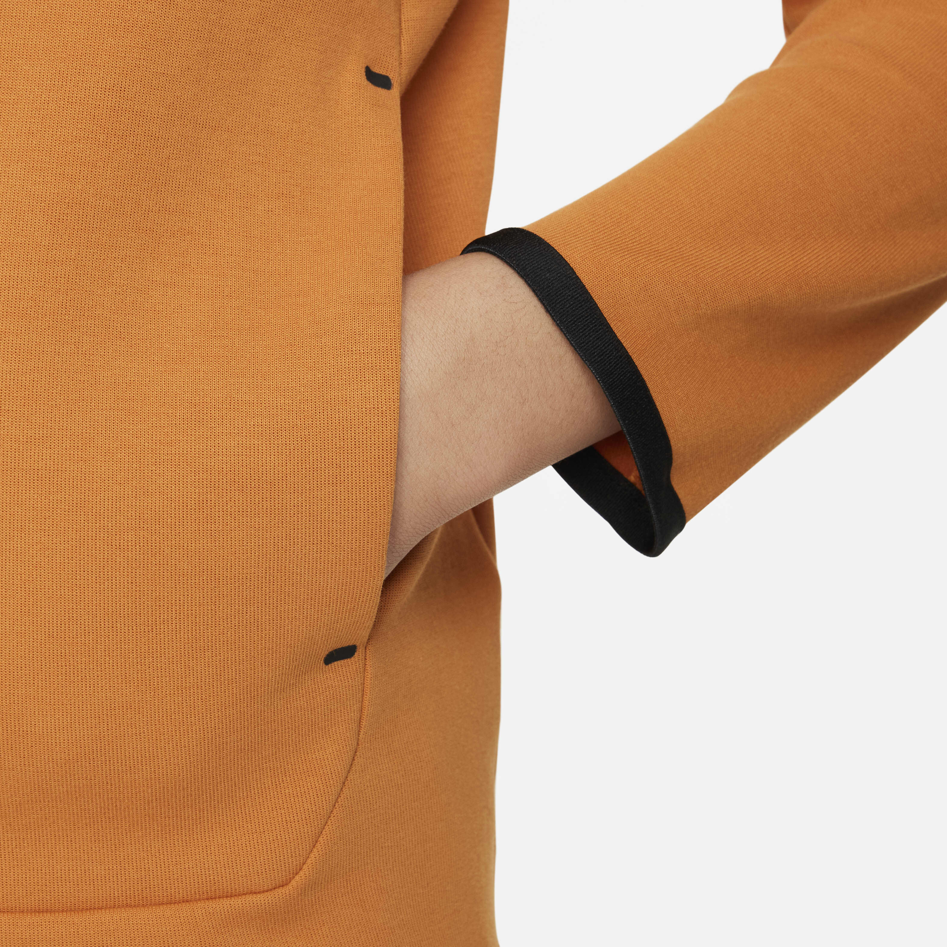 Nike Sportswear Tech Fleece image number 4