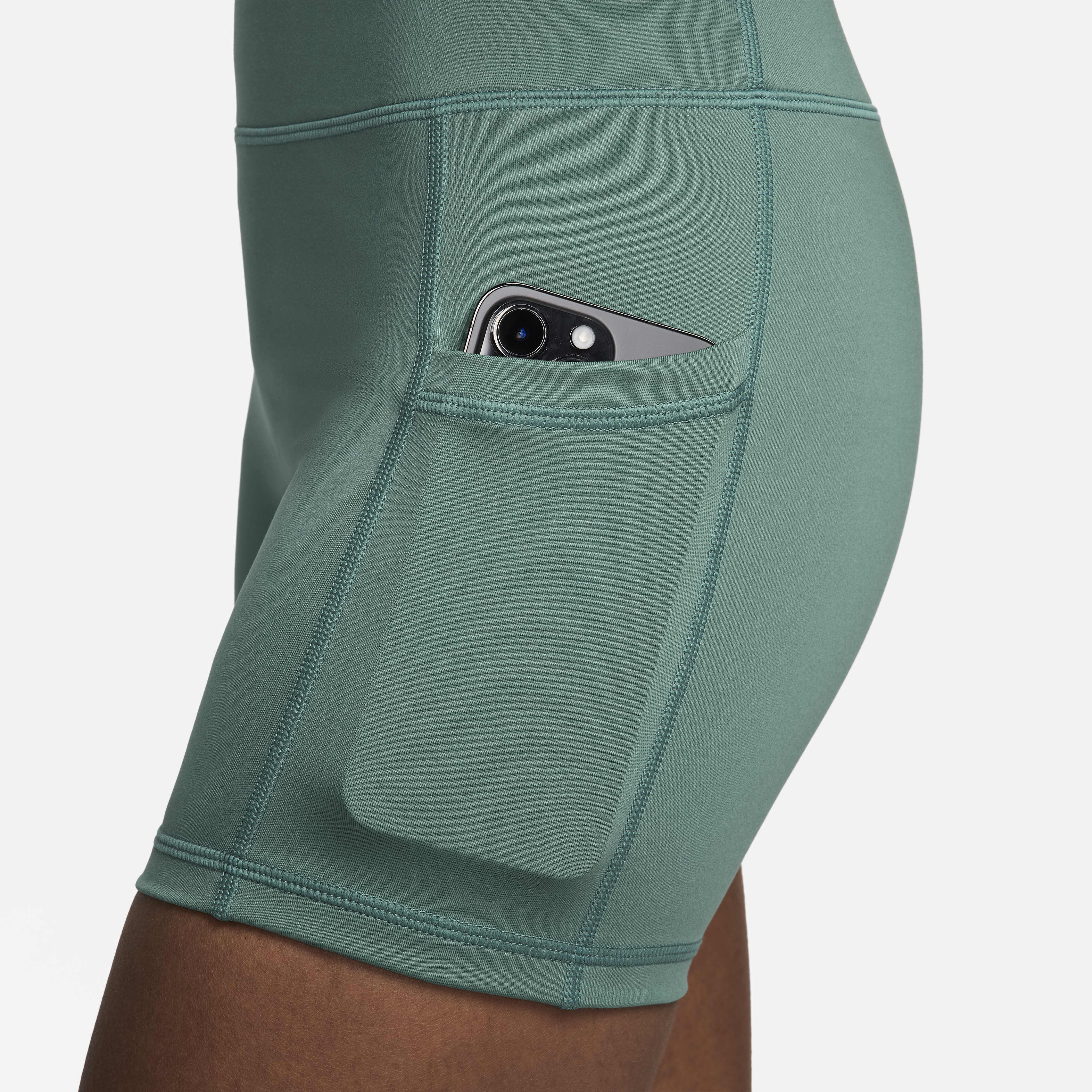 NikeCourt Advantage image number 4