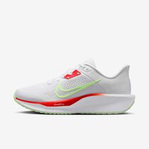 Nike Quest 6