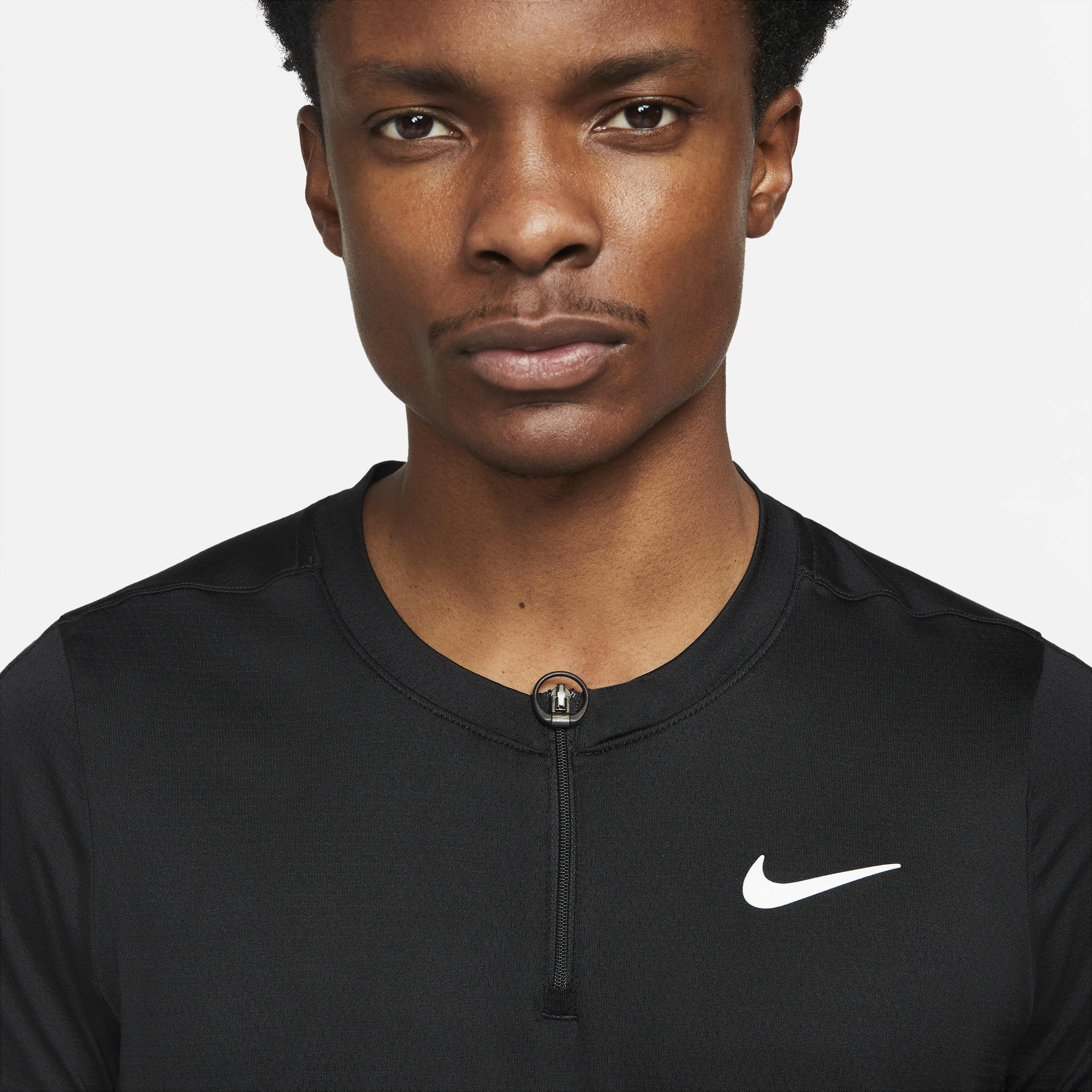 NikeCourt Dri-FIT Advantage image number 2