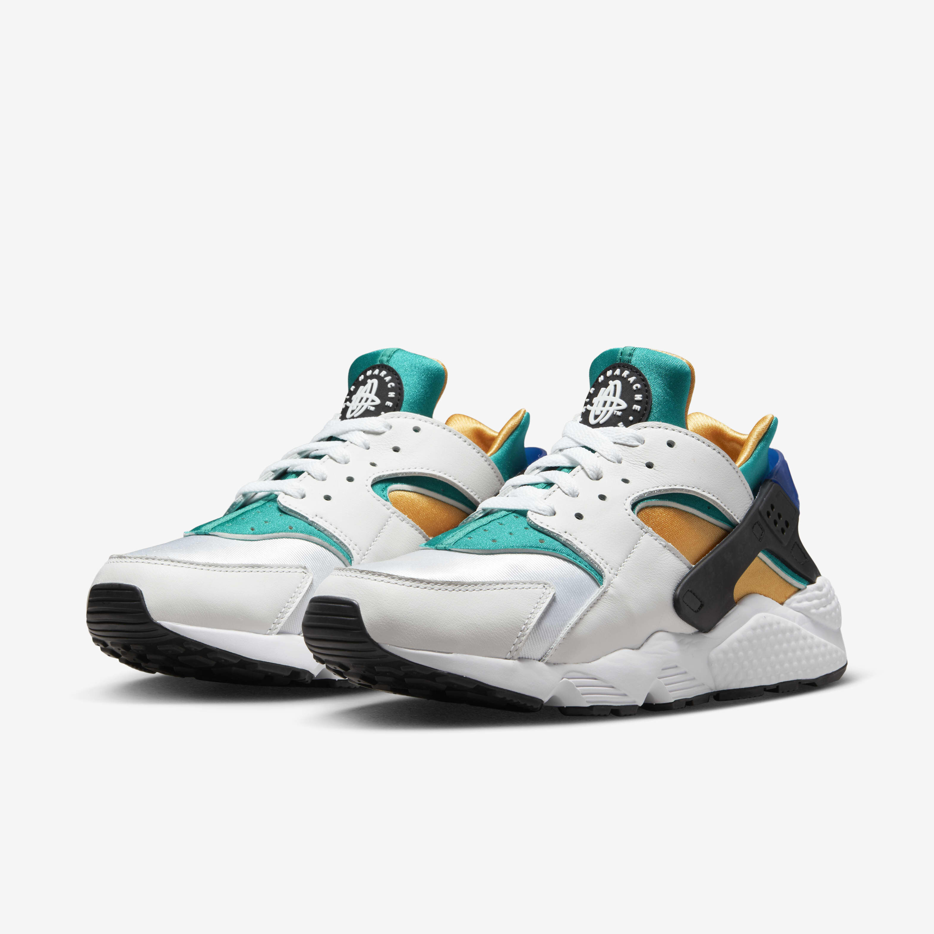 Nike Air Huarache image number 4