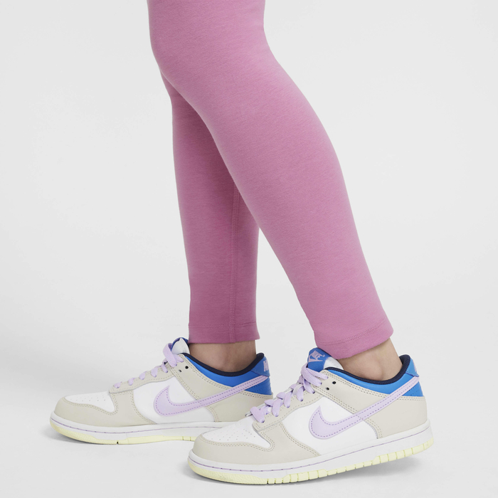 Nike Sportswear Classic image number 3 Nike Sportswear Classic image number 3