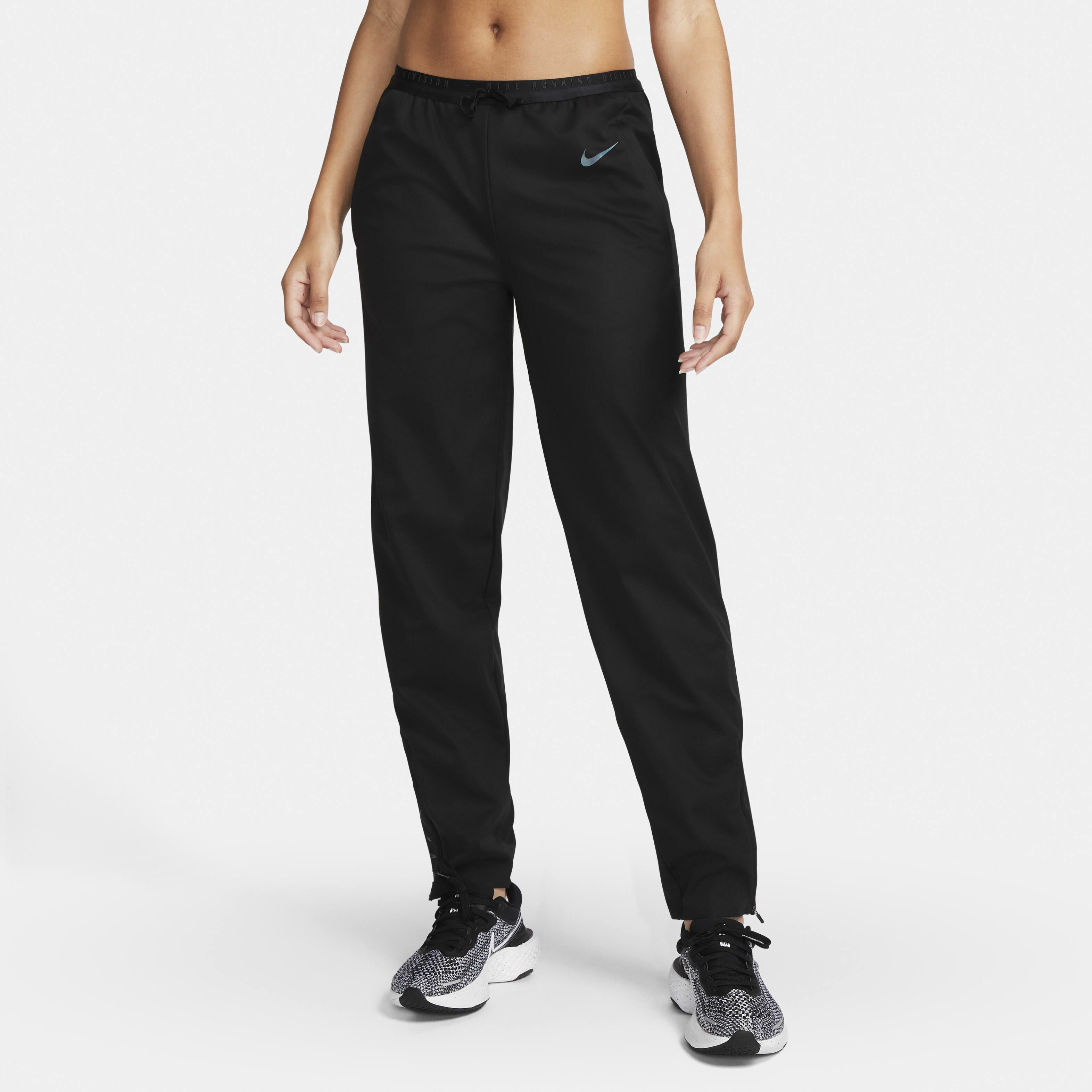 Nike Storm-FIT Run Division image number 0