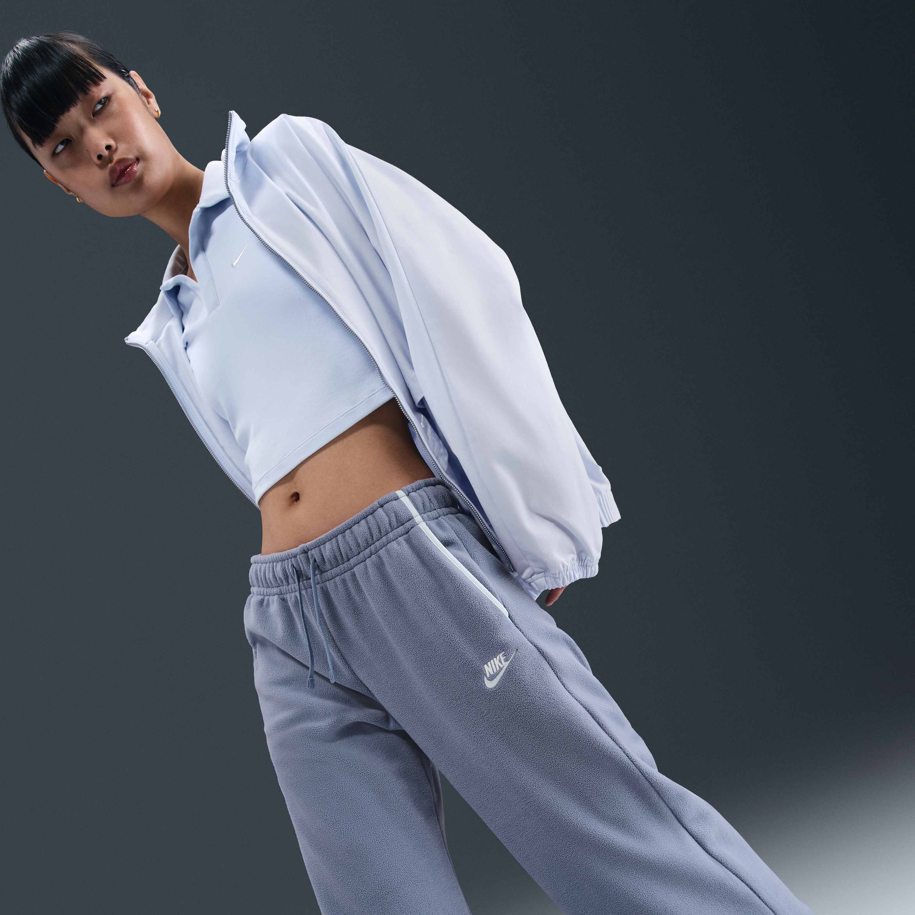 نايكي سبورتسوير كلوب فليس image number 4