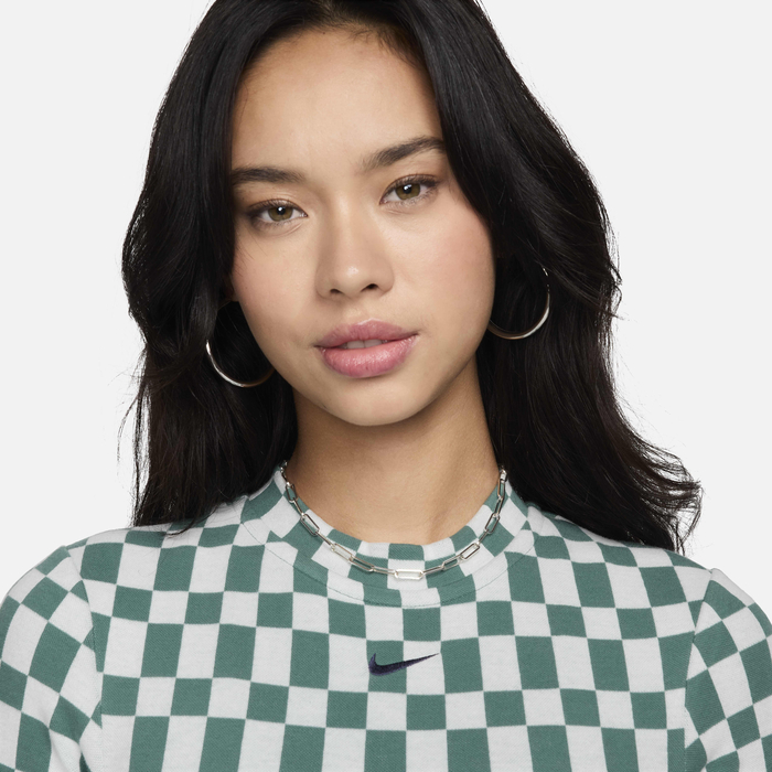 Nike Sportswear Collection image number 2 Nike Sportswear Collection image number 2