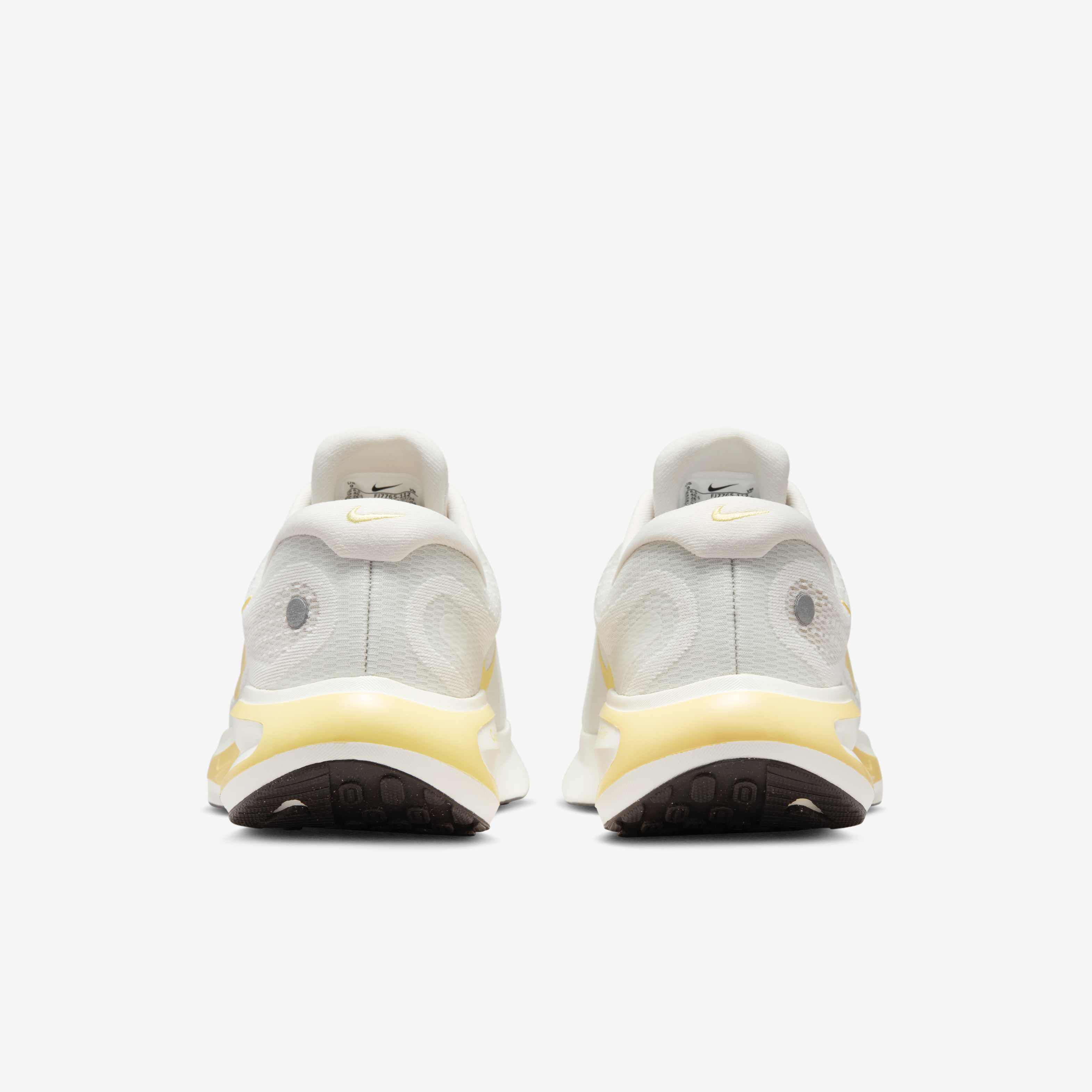 نايكي جيرني رن image number 5