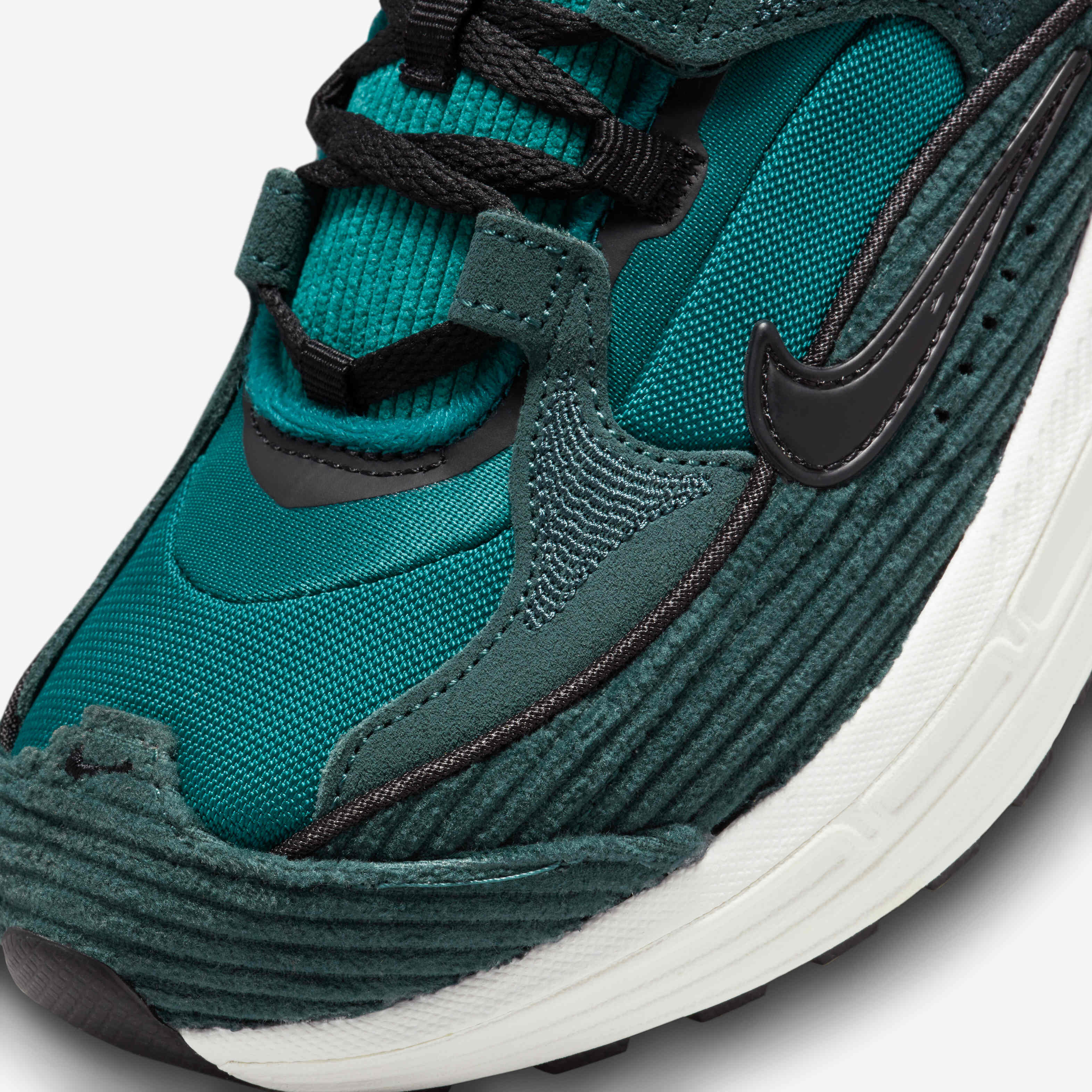 Nike Air Max Bliss image number 7