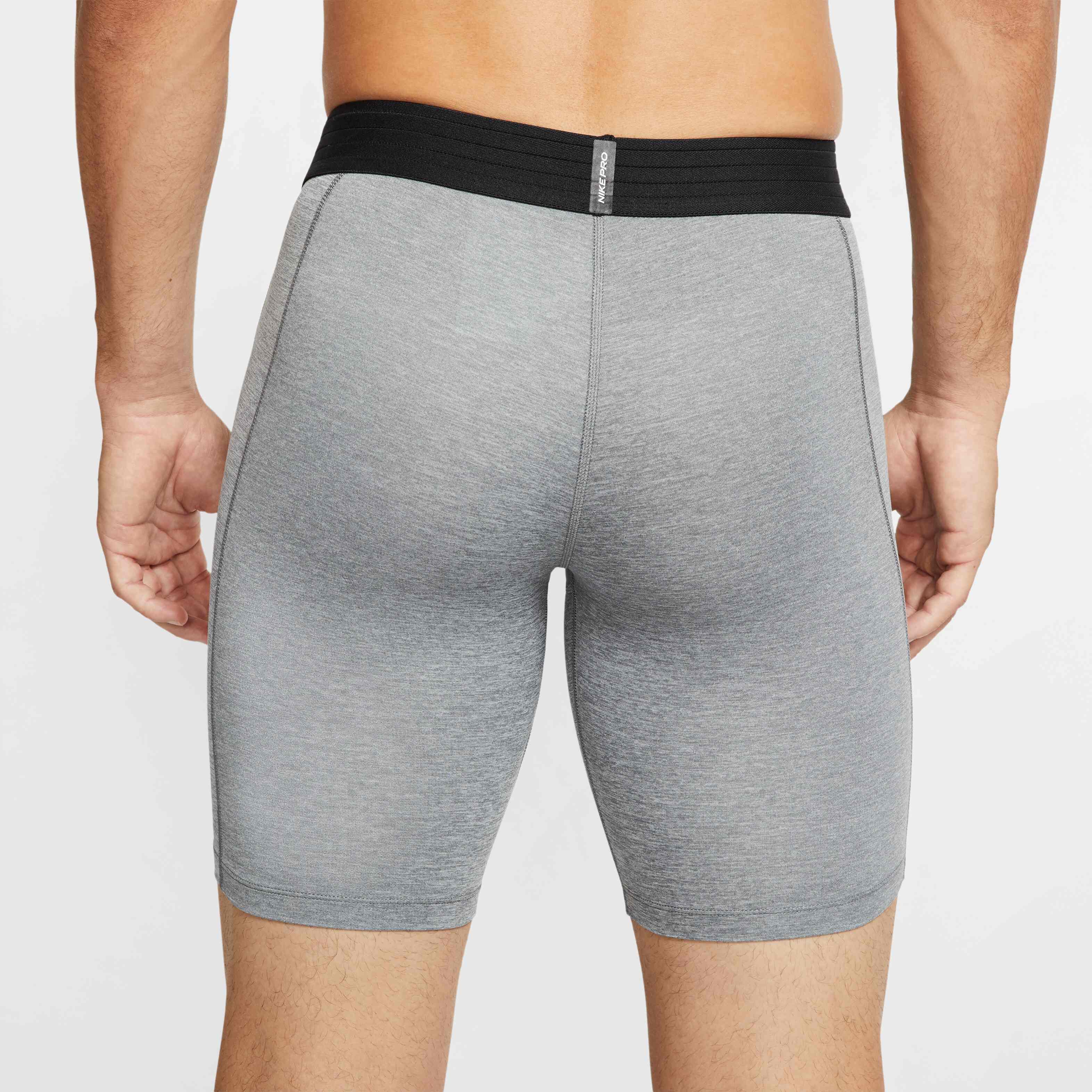 نايكي برو image number 1