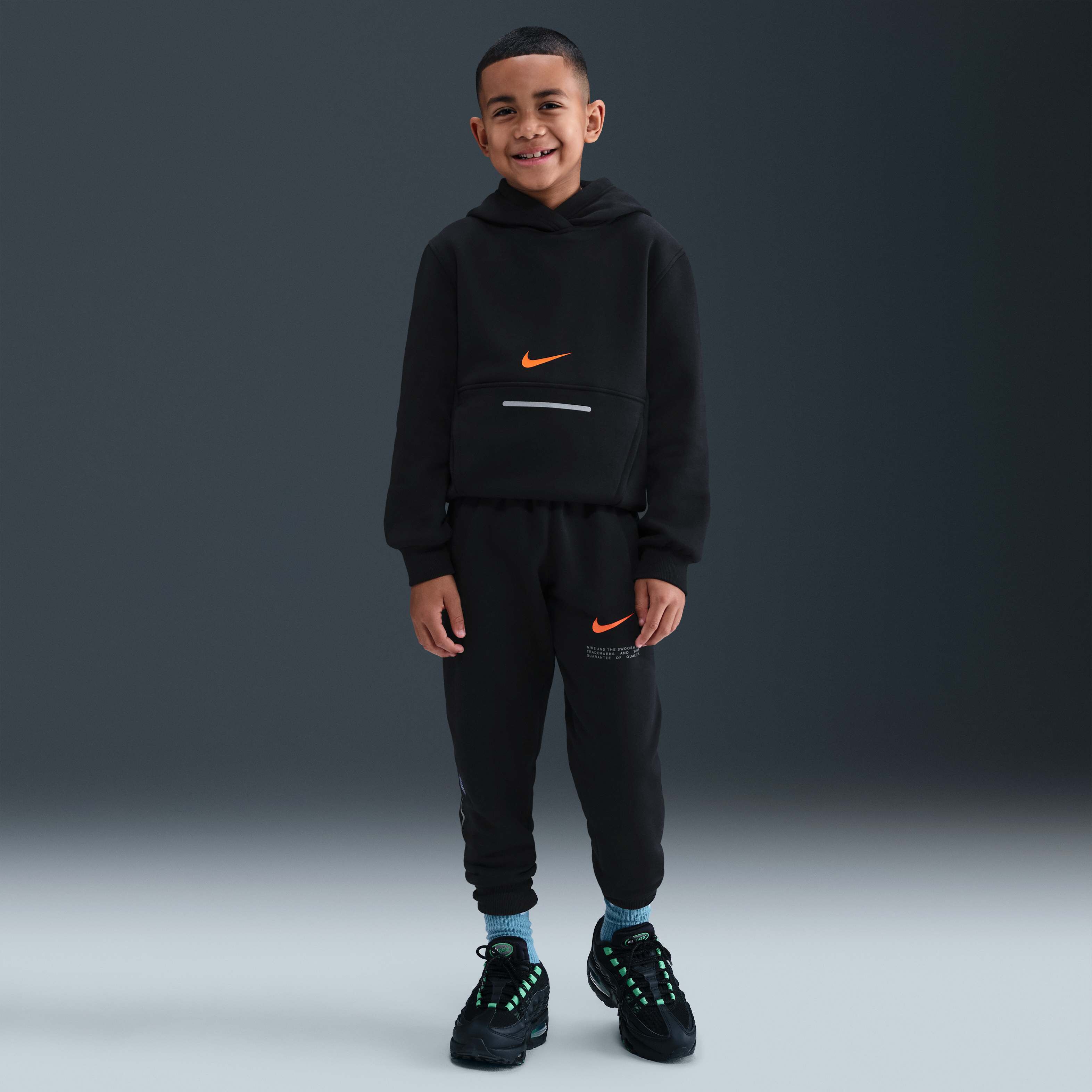 نايكي سبورتسوير كلوب فليس image number 6