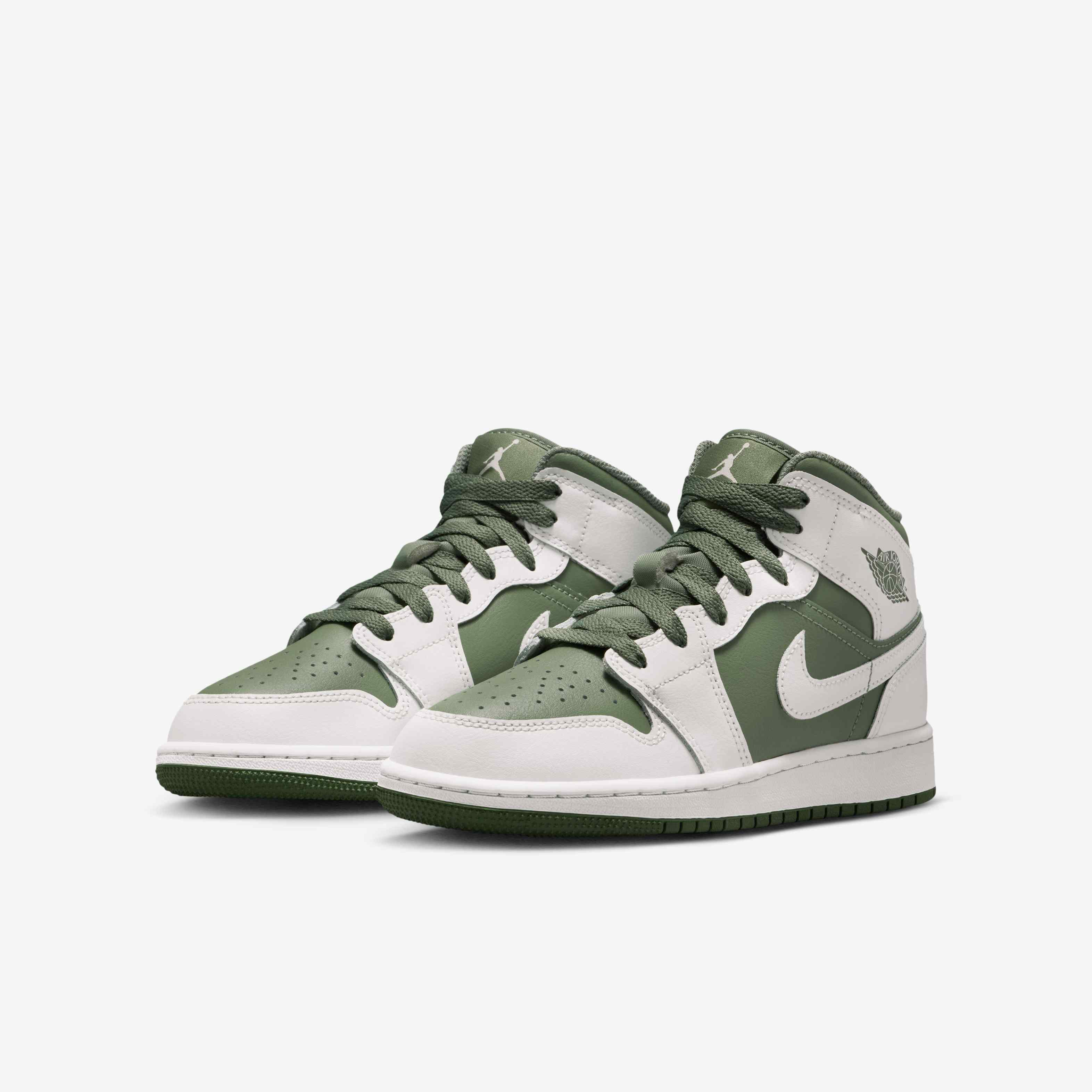 Air Jordan 1 Mid image number 4