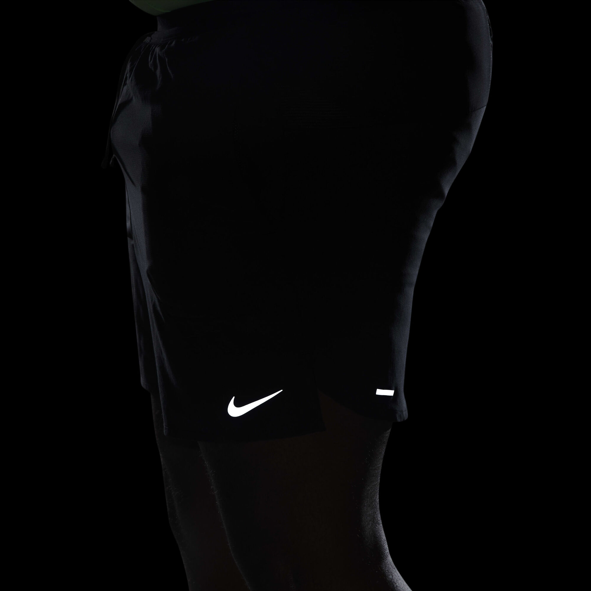 Zoom image