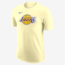 Los Angeles Lakers Essential