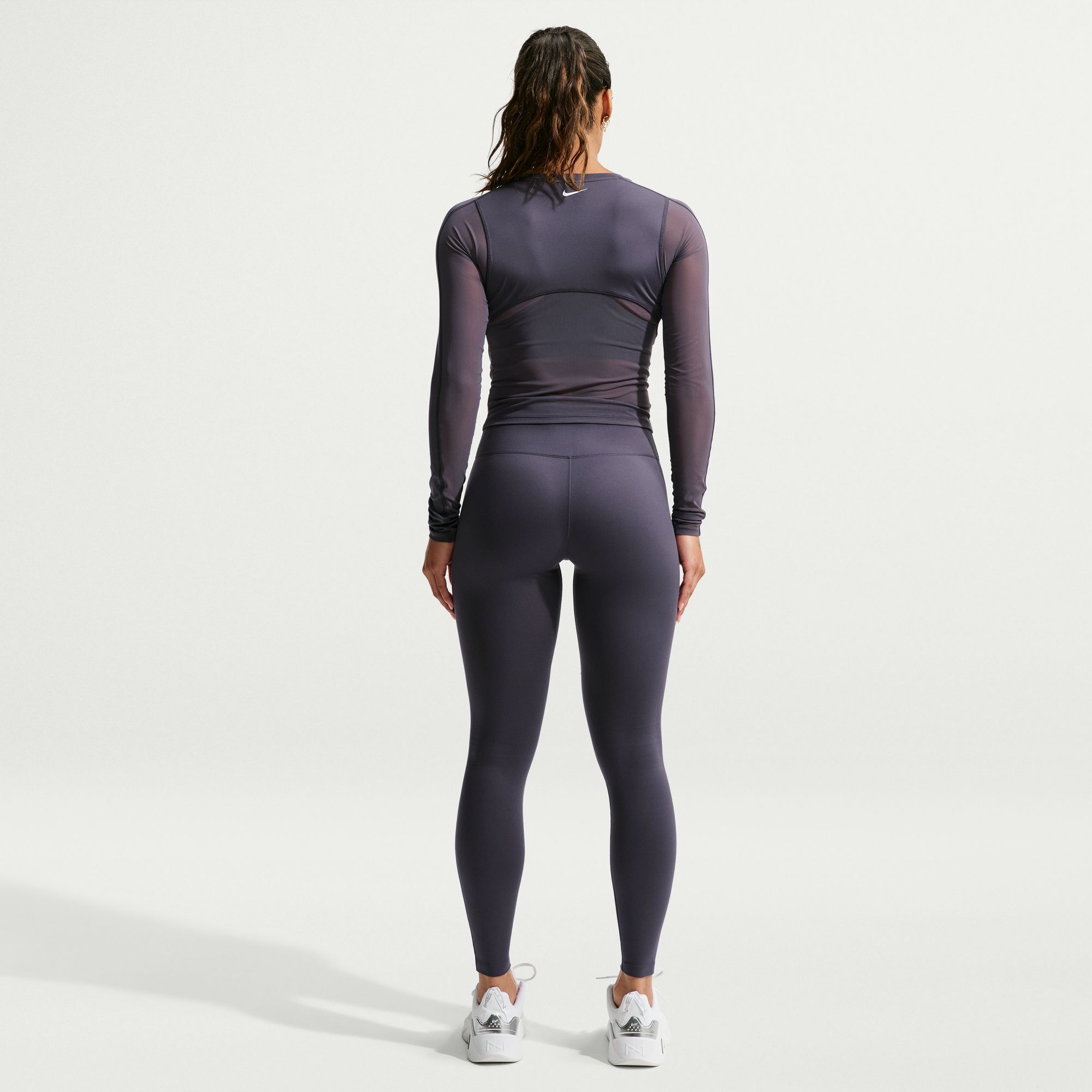 Nike One Seamless Front image number 1