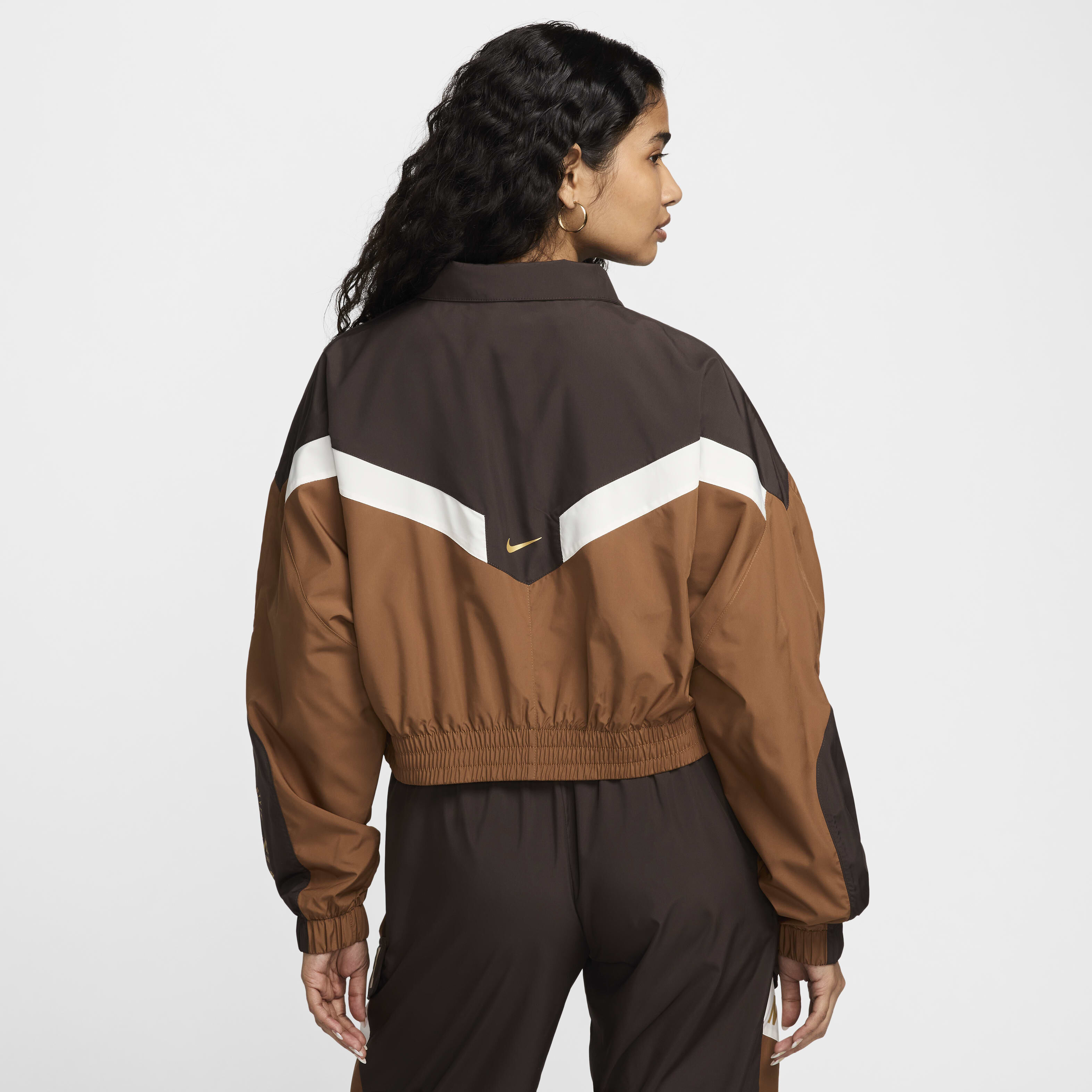 Buy Nike Sportswear Women s Woven Jacket Nike Qatar Official