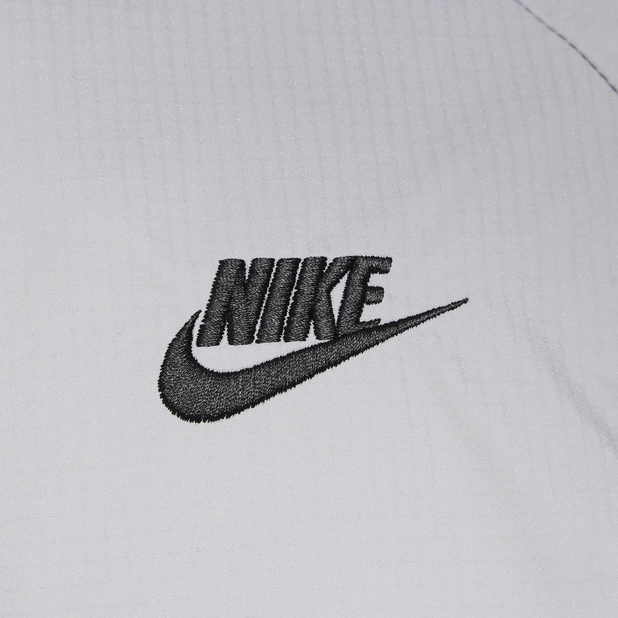 Zoom image