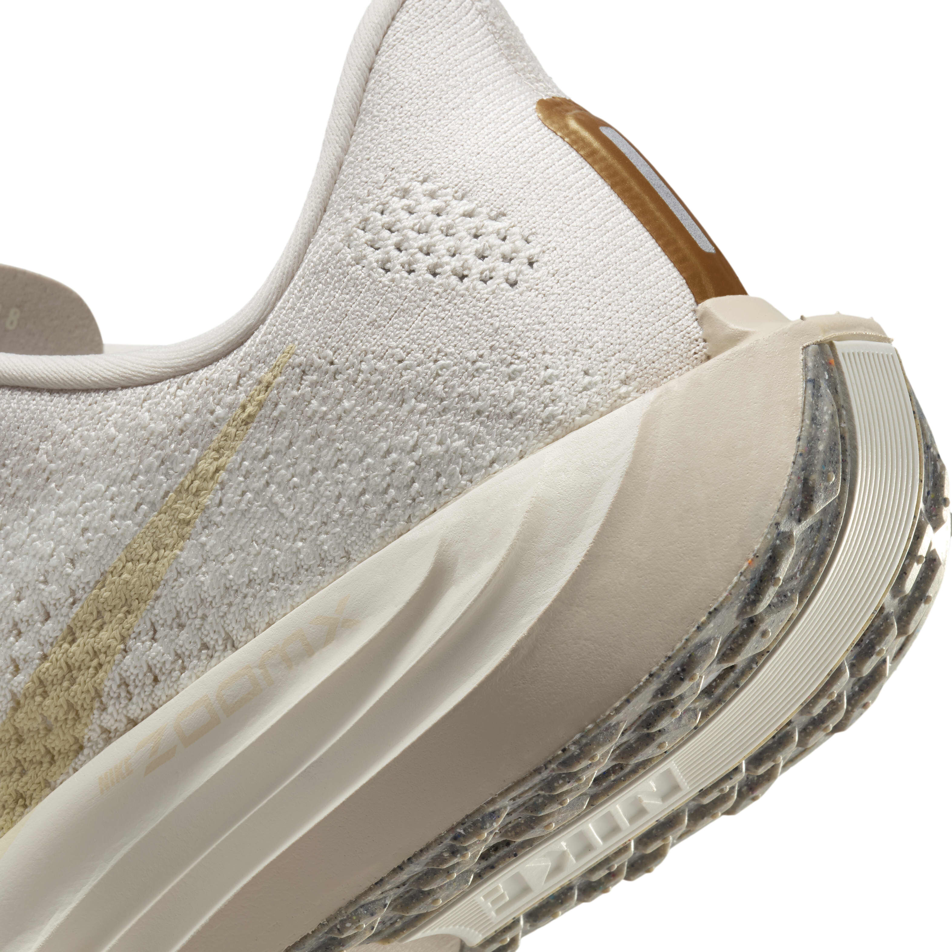 Nike pegasus 35 club gold shop