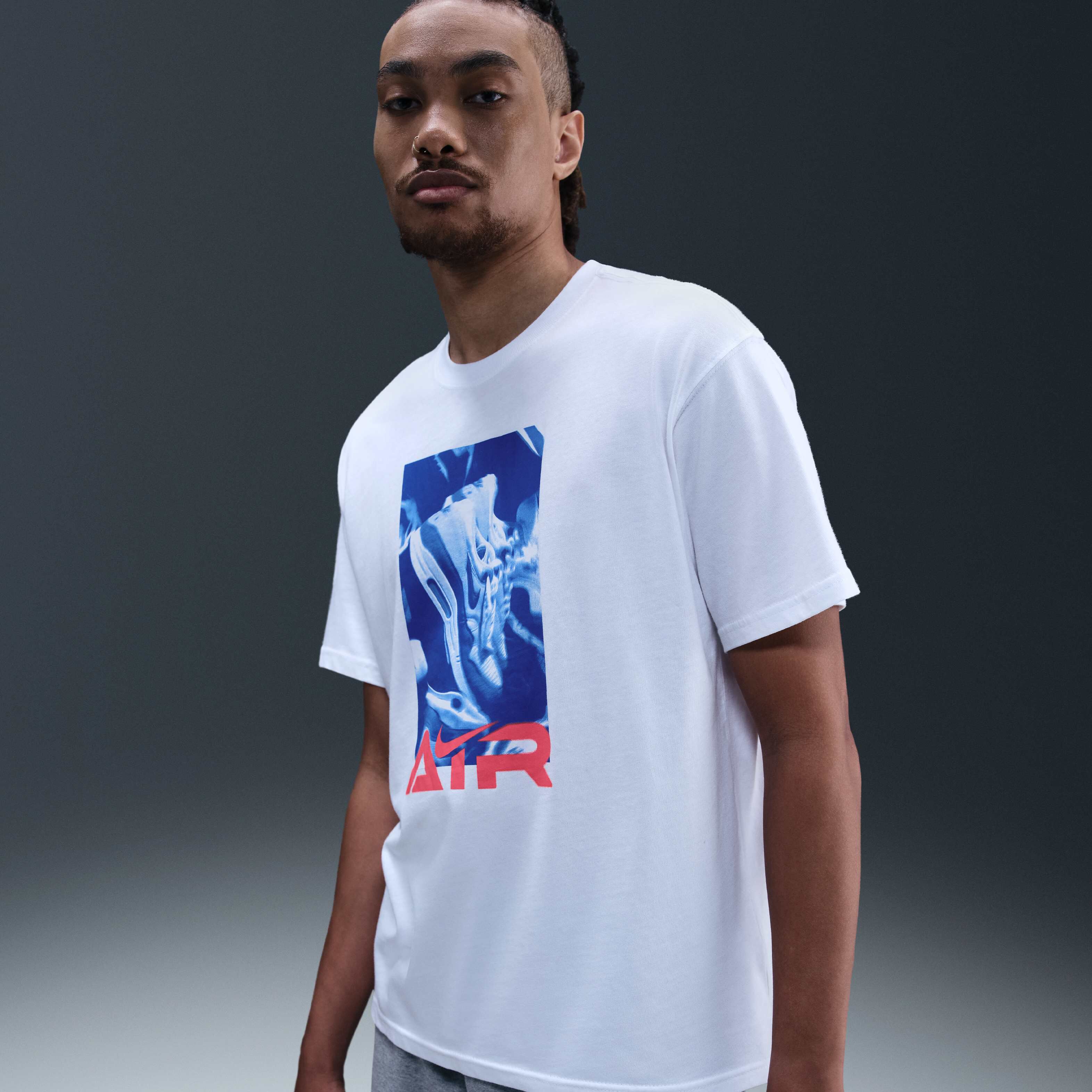 نايكي سبورتسوير image number 0