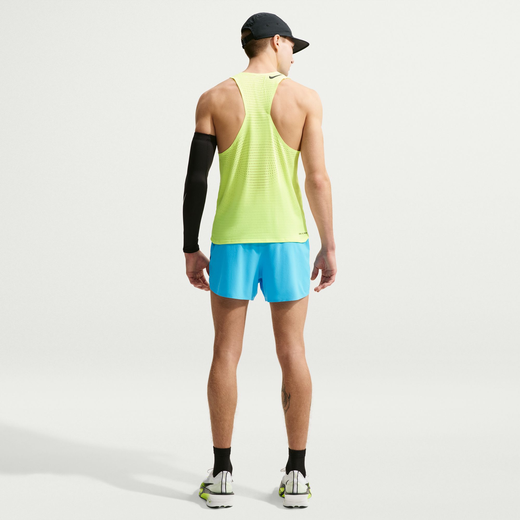 Nike AeroSwift image number 1