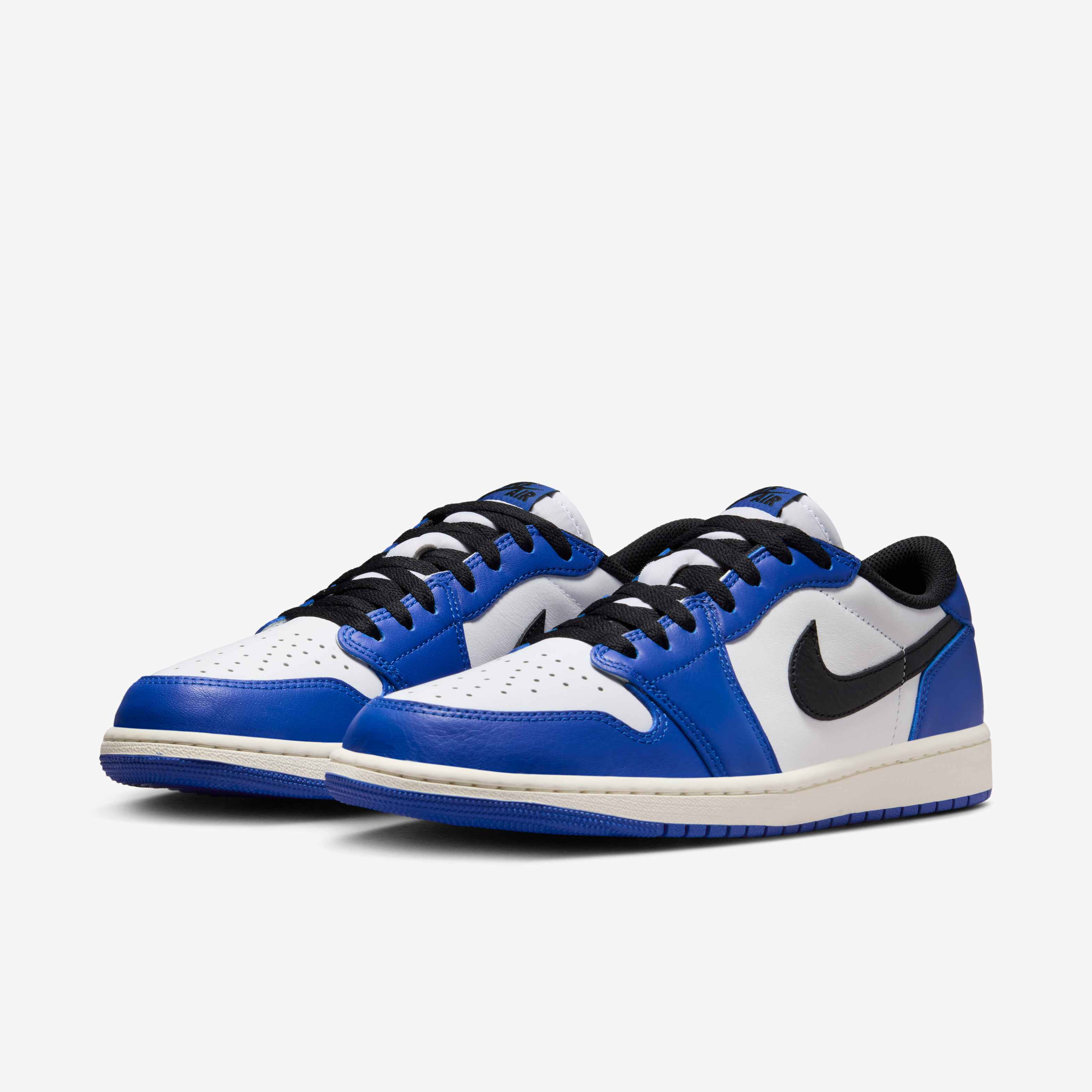Air Jordan 1 Low OG 'White/Red' image number 4