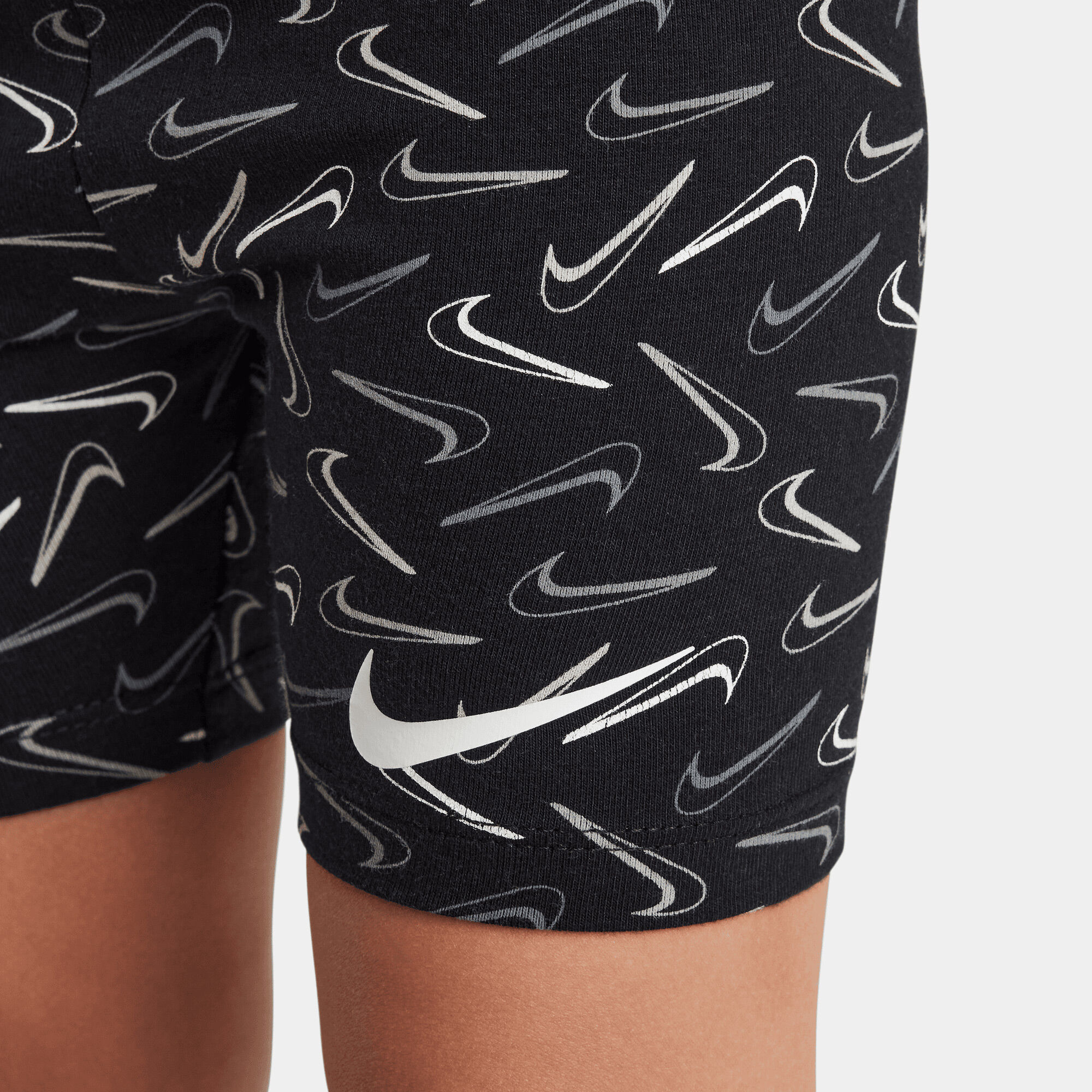 Nike Swoosh image number 3