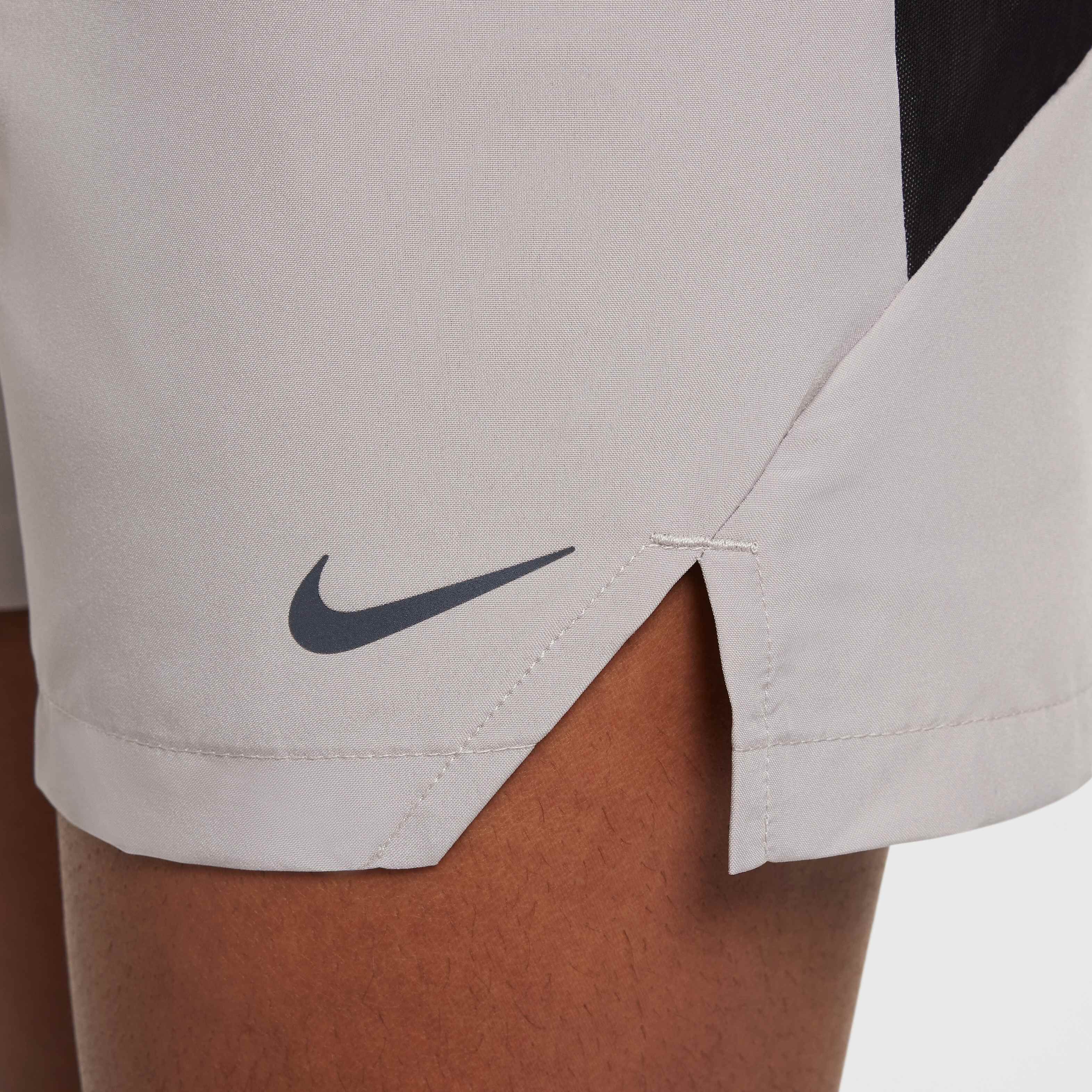 Nike Multi Tech image number 6