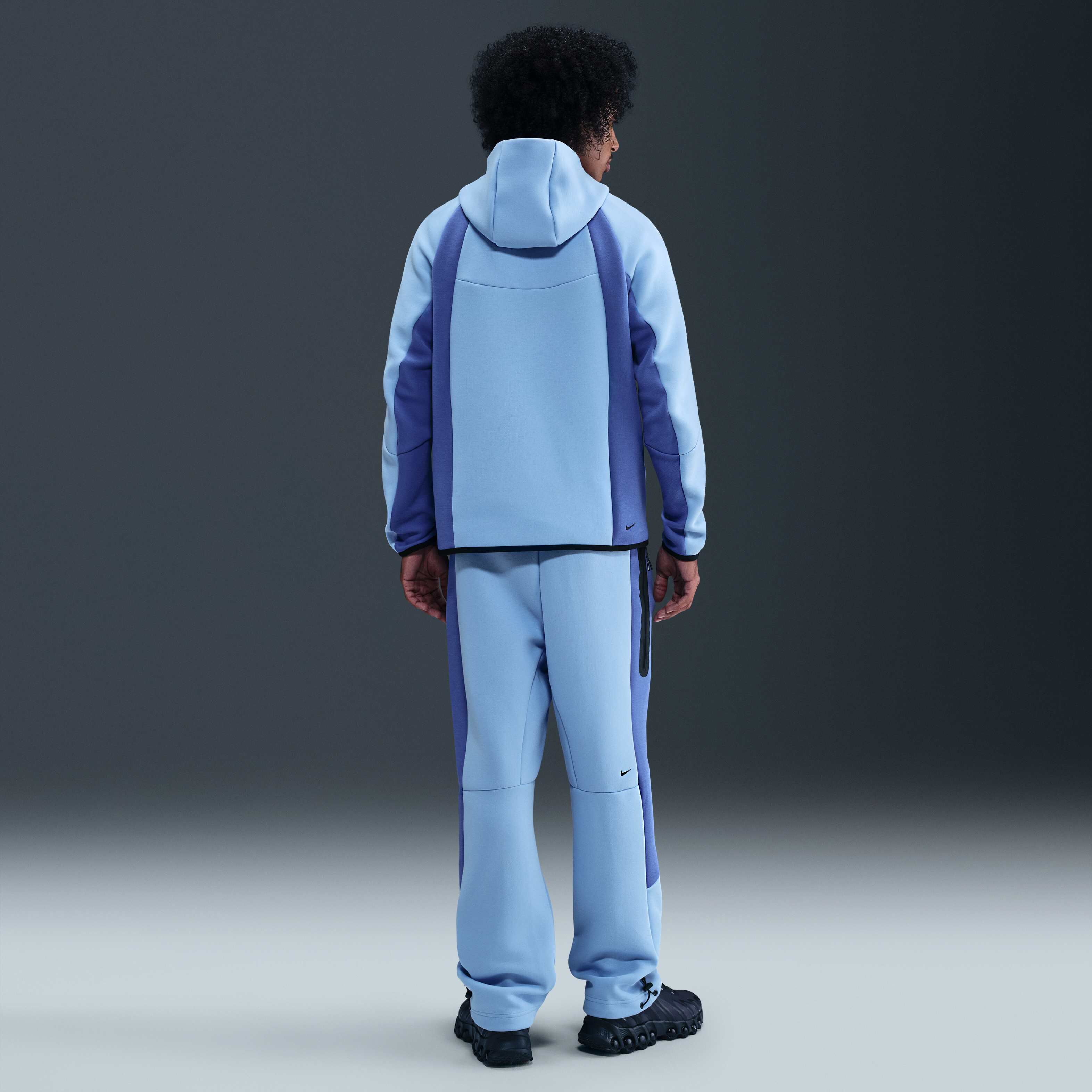 Nike Tech image number 4