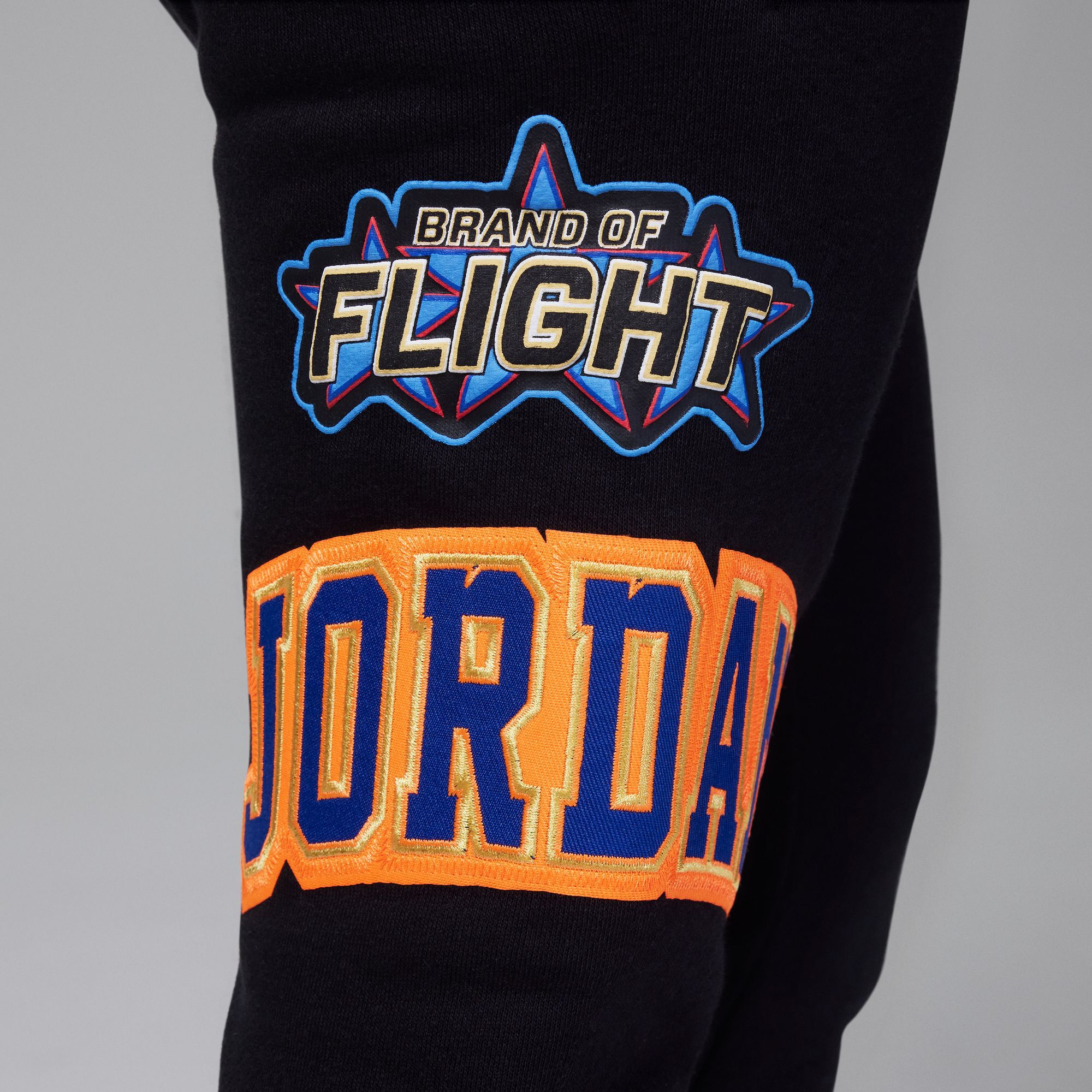 Jordan Patch Pack Fleece Pants image number 2