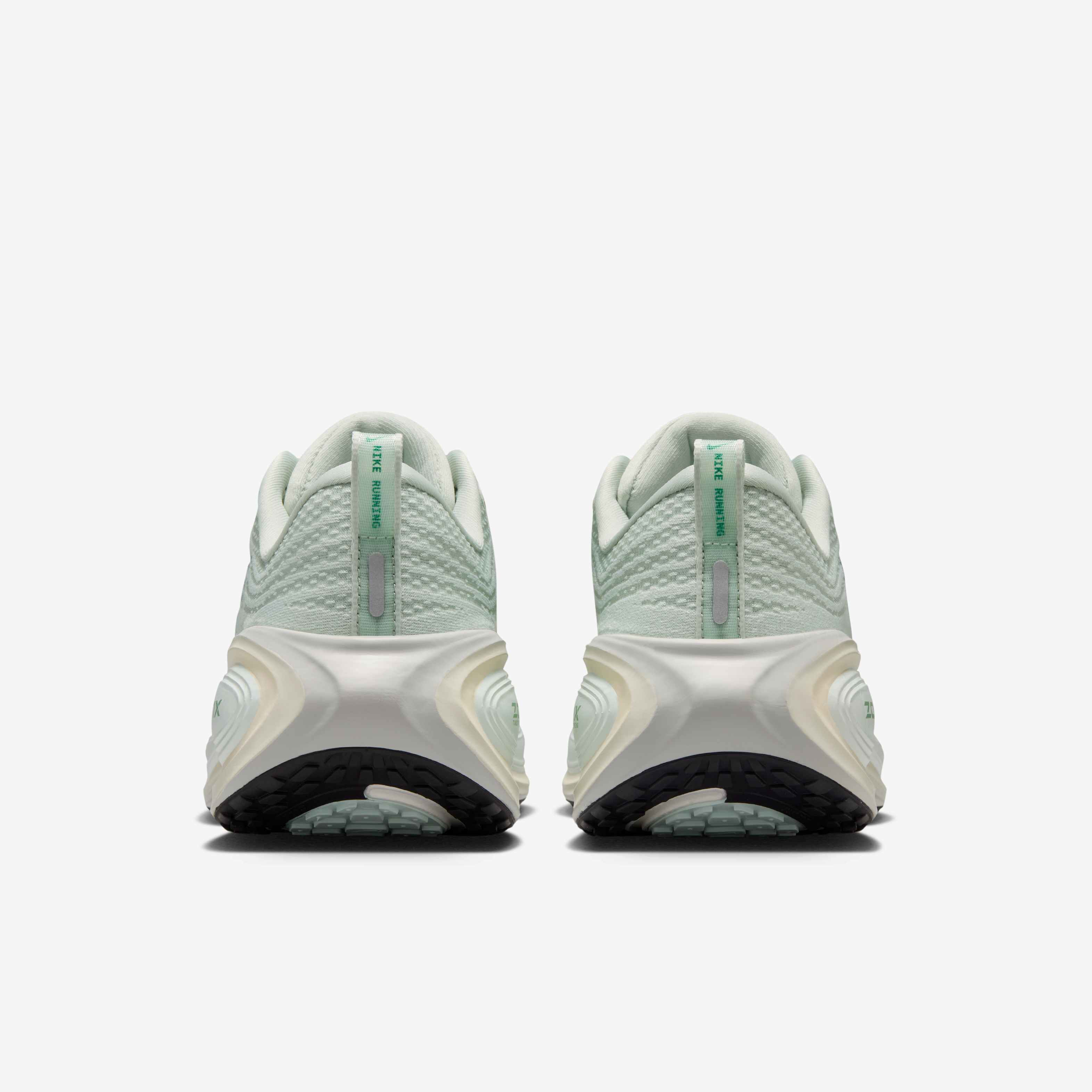 Nike Vomero Plus image number 5