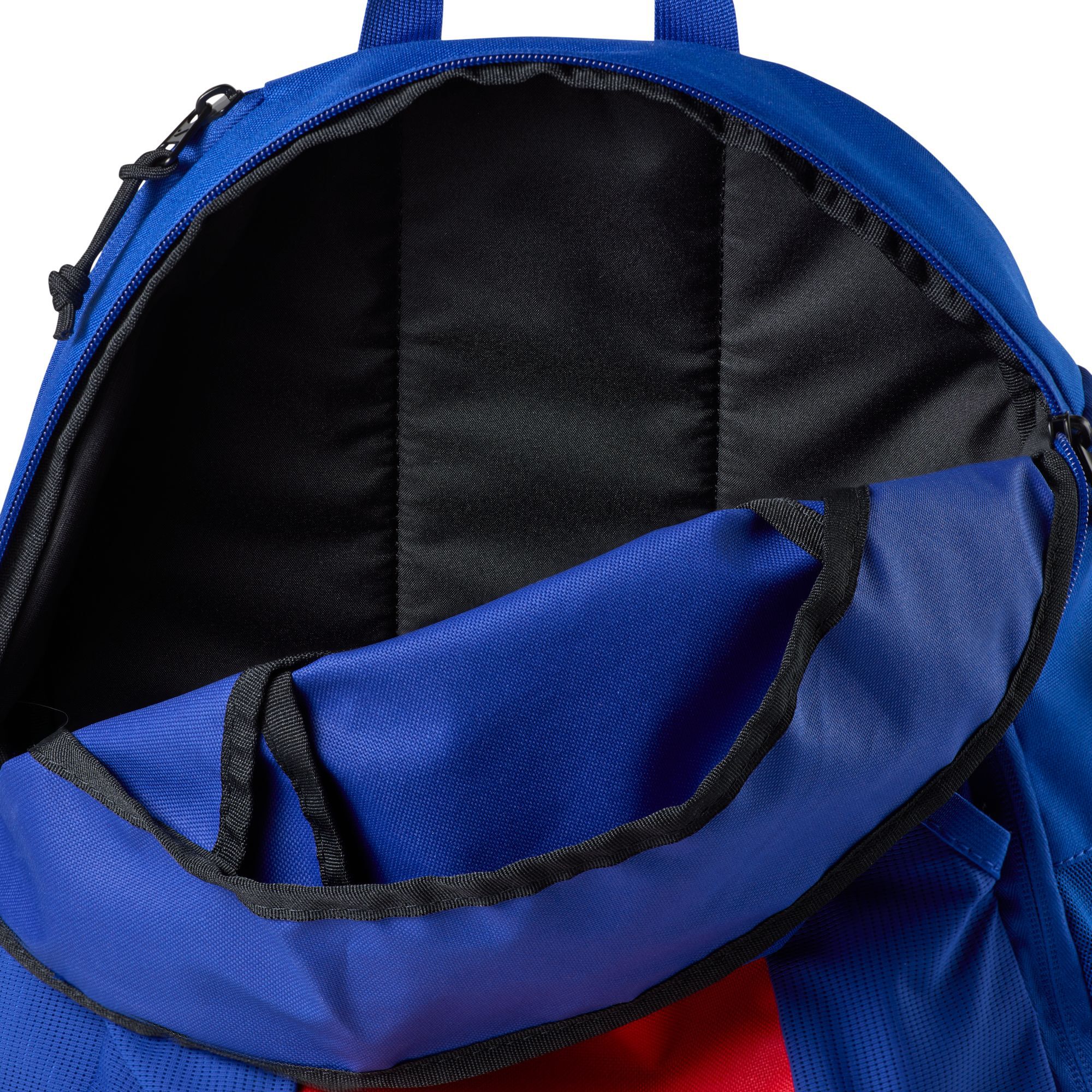 Paris Saint-Germain 2026/27 Academy Backpack image number 6