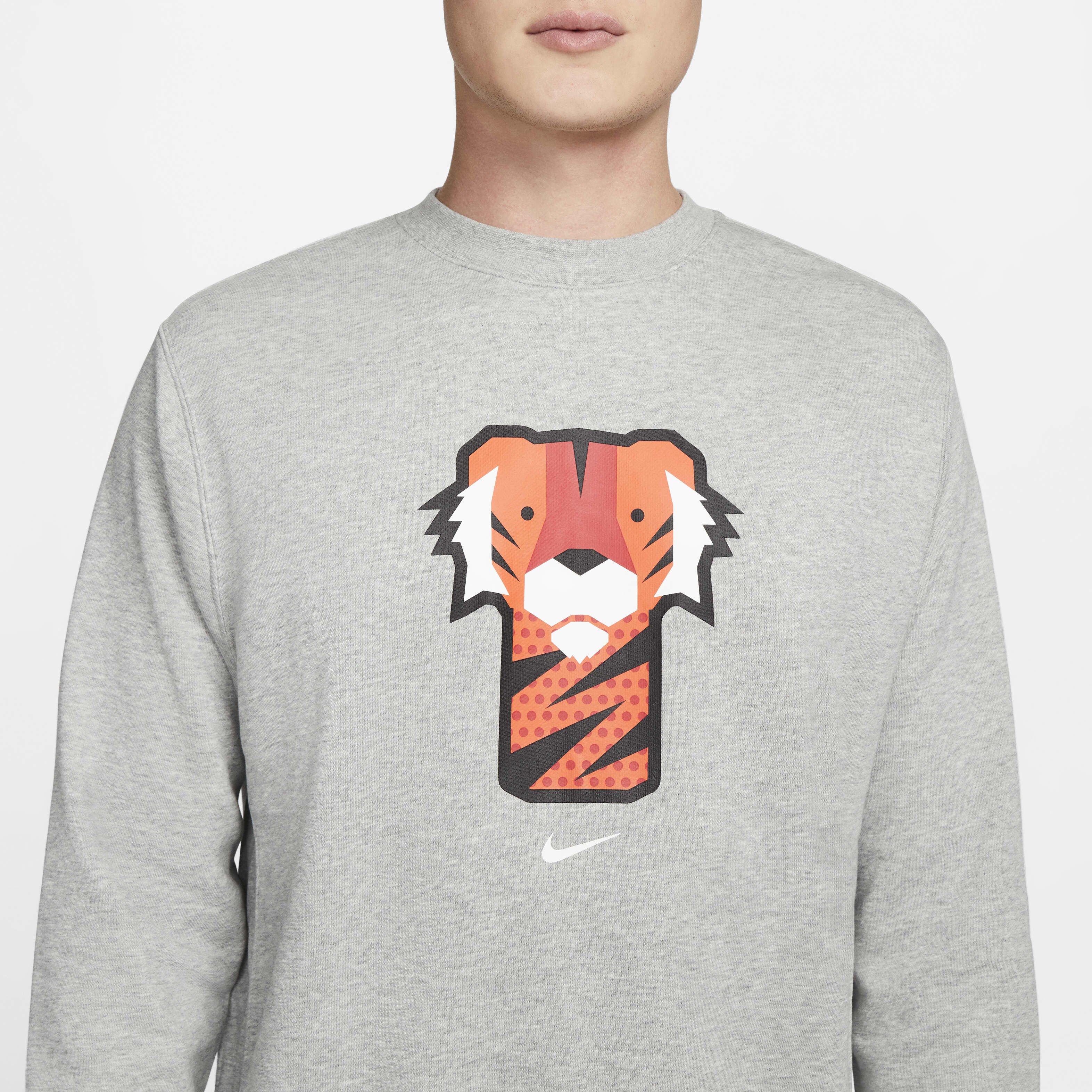 Tiger Woods image number 2