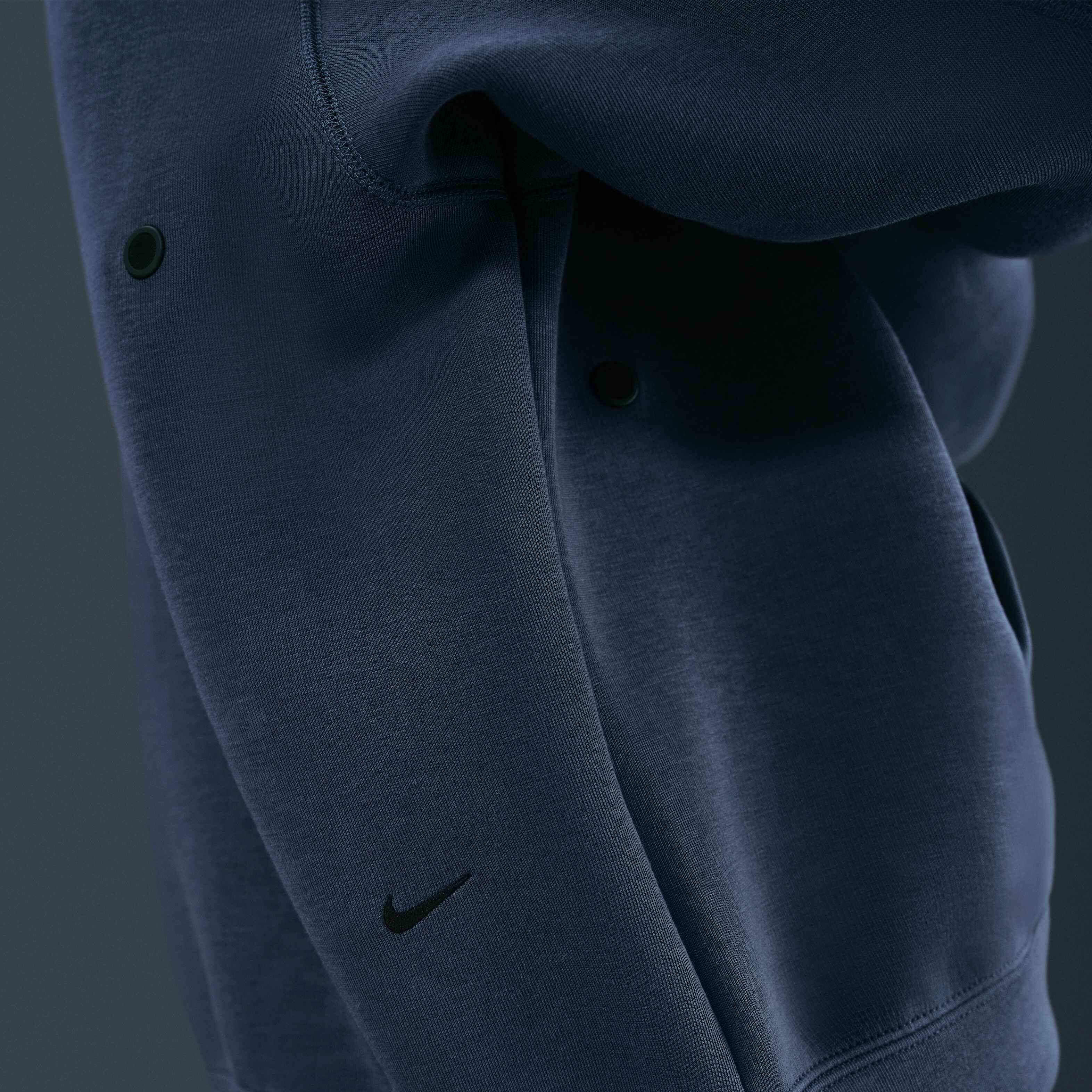 Nike Tech image number 5
