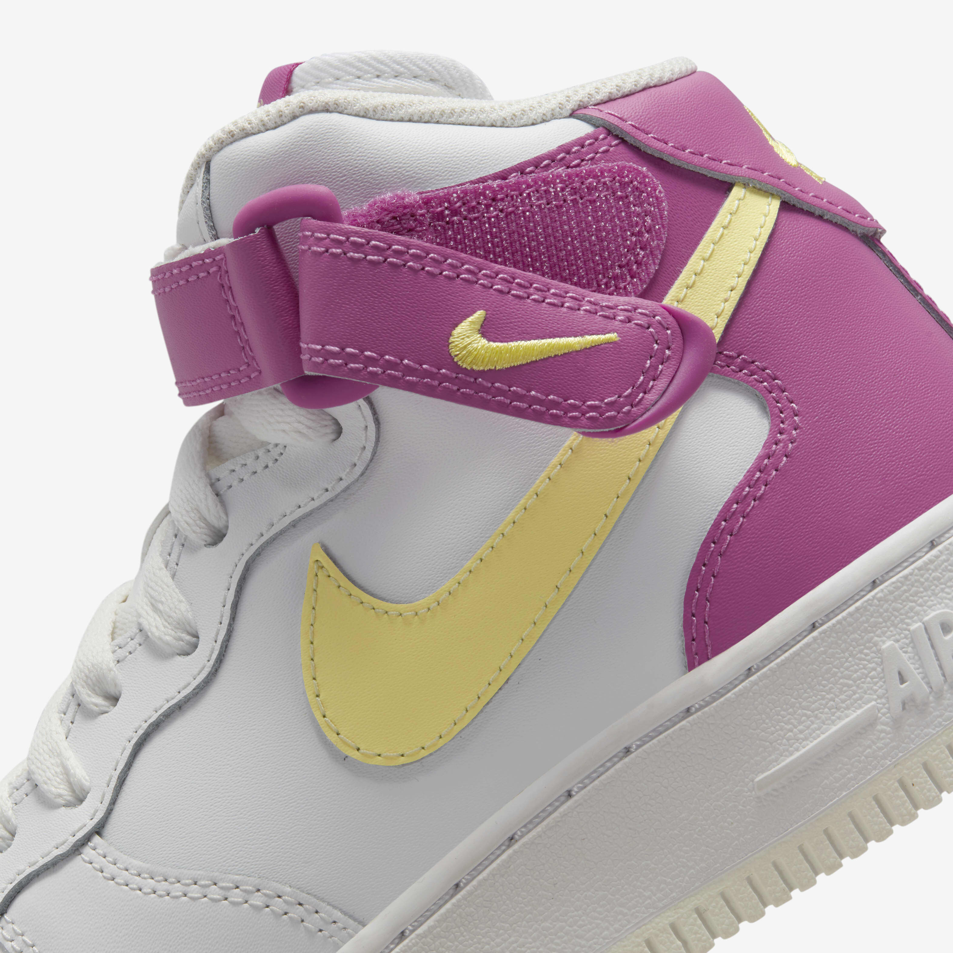 اير فورس 1 ميد LE image number 8