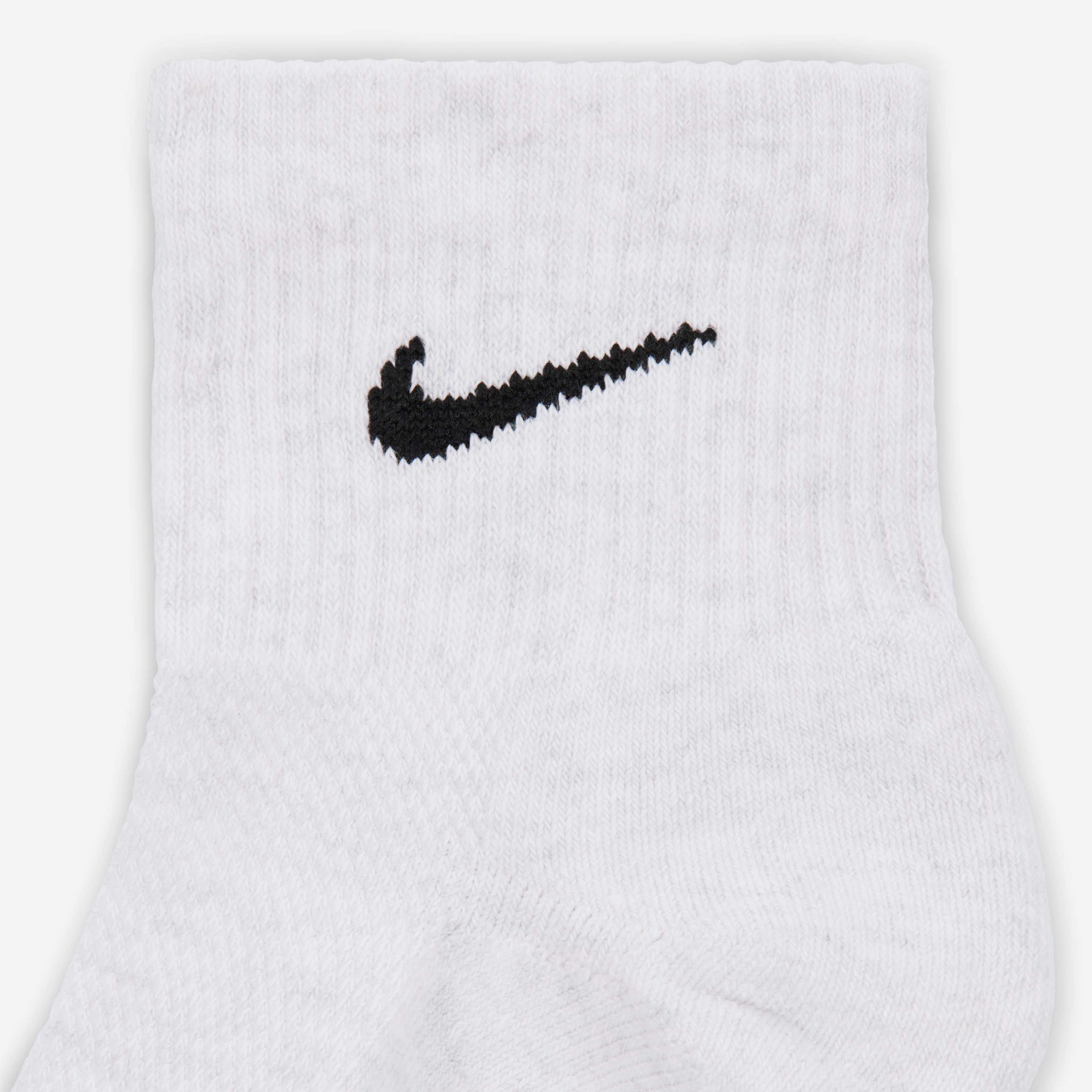Nike Everyday Elevated image number 3